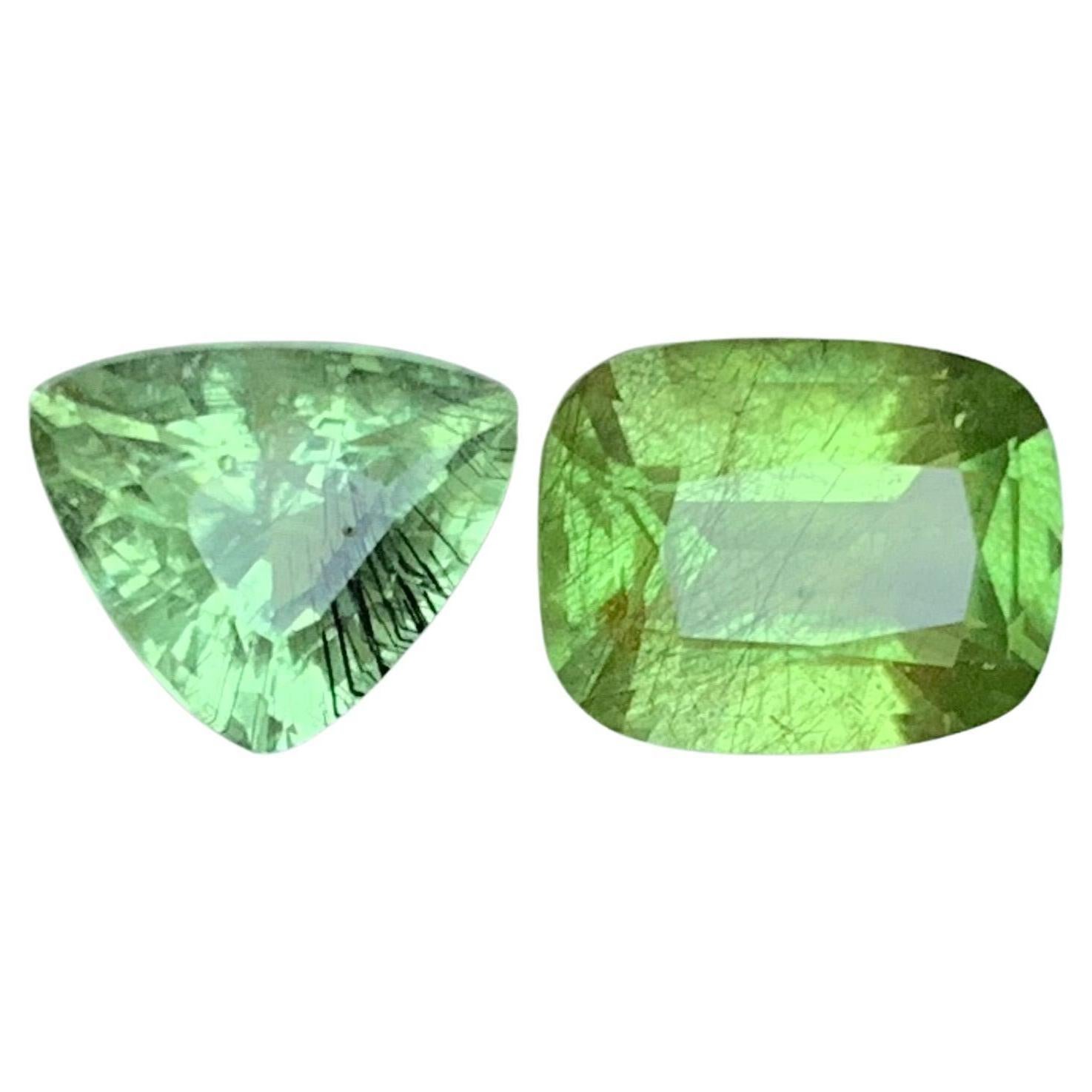 Peridoto verde chiaro naturale da 5,55 carati con taglio a cuscino e trilione, gemme sfuse