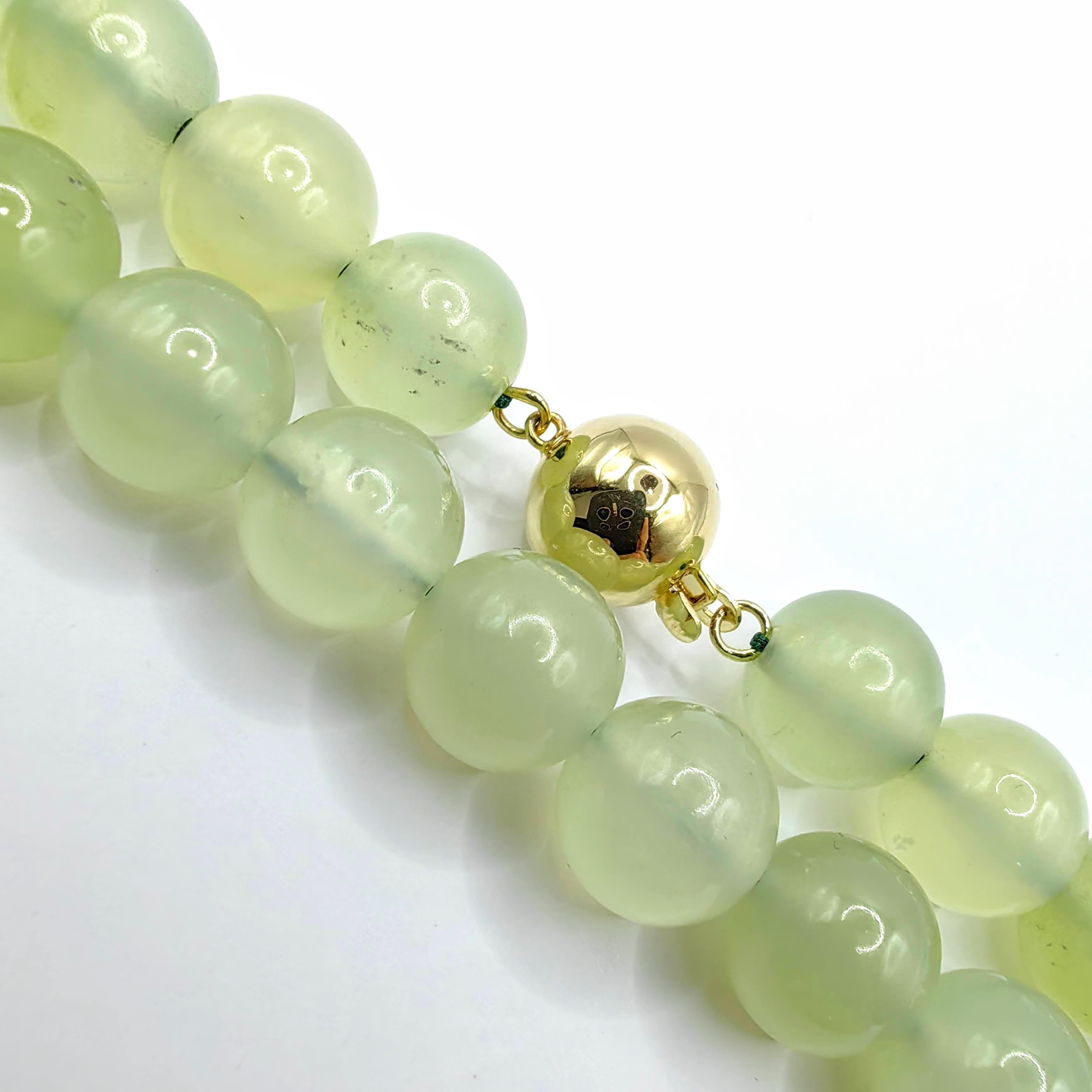 Natural Light Green Serpentine Jade 10mm Bead 20