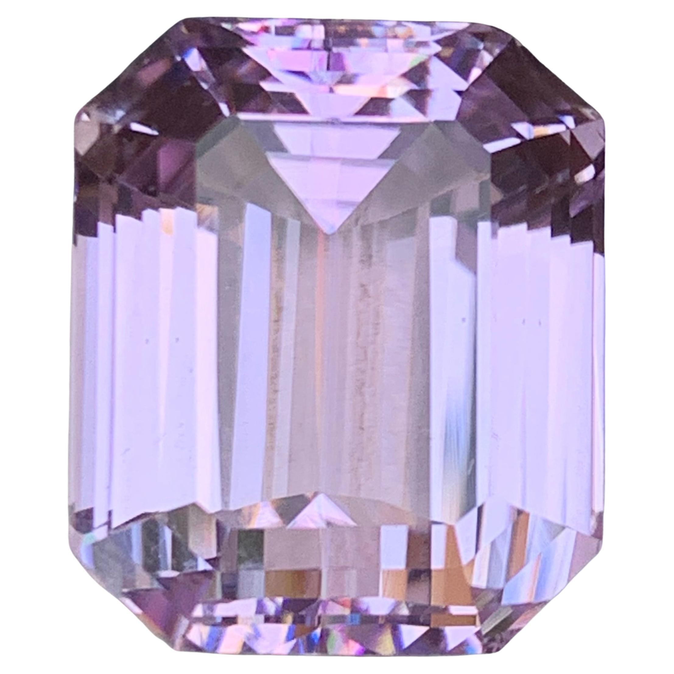 Nature Light Purple Kunzite 57.53 Ct Emerald Cut Gemma sfusa per ciondolo