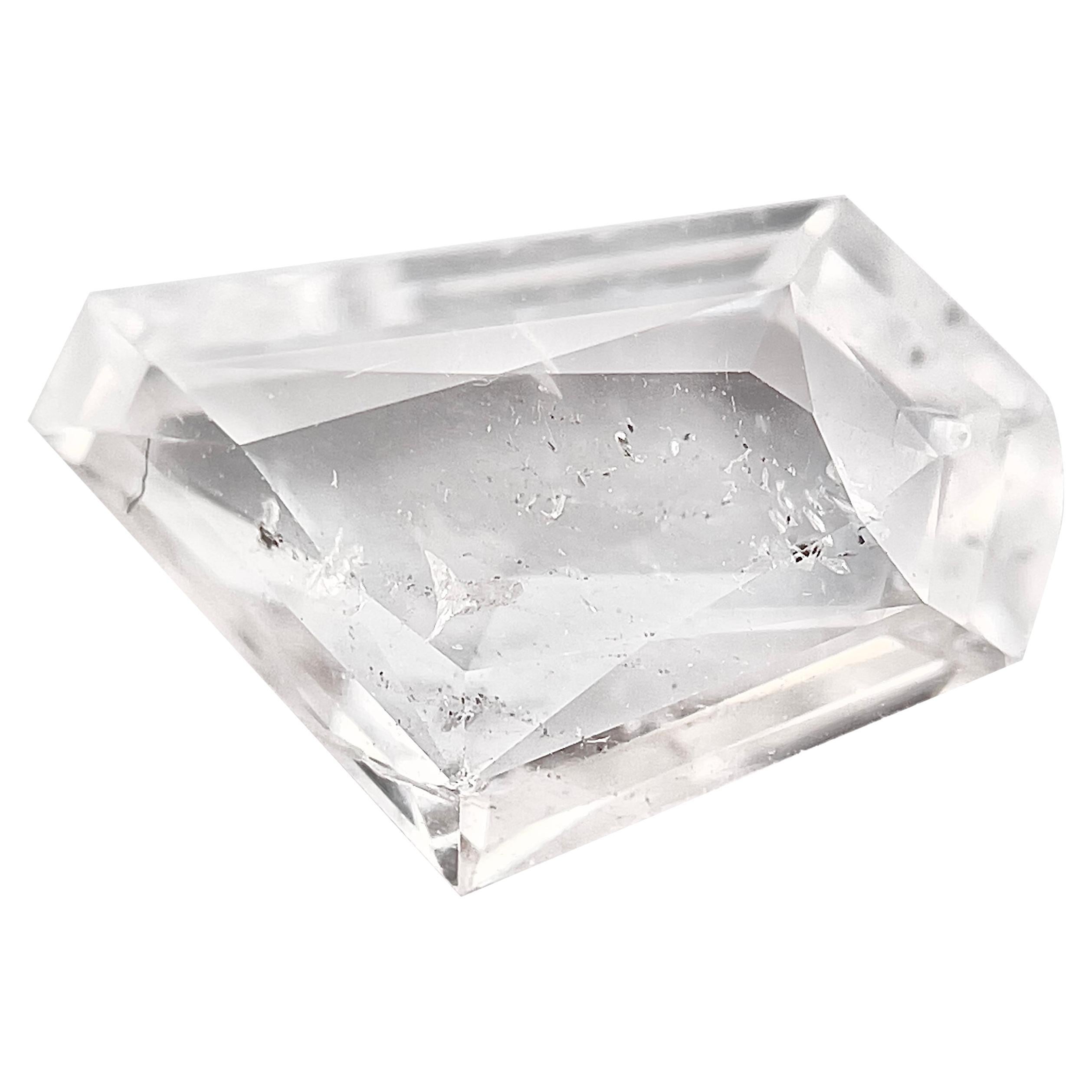 Natural Loose 0.91 H I1 Octagonal Diamond For Sale