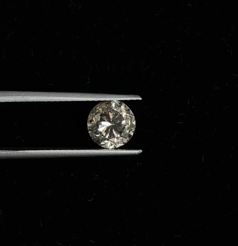 natürlicher loser 1,76 L SI1 Diamant im Rundschliff im Zustand „Neu“ im Angebot in New York, NY