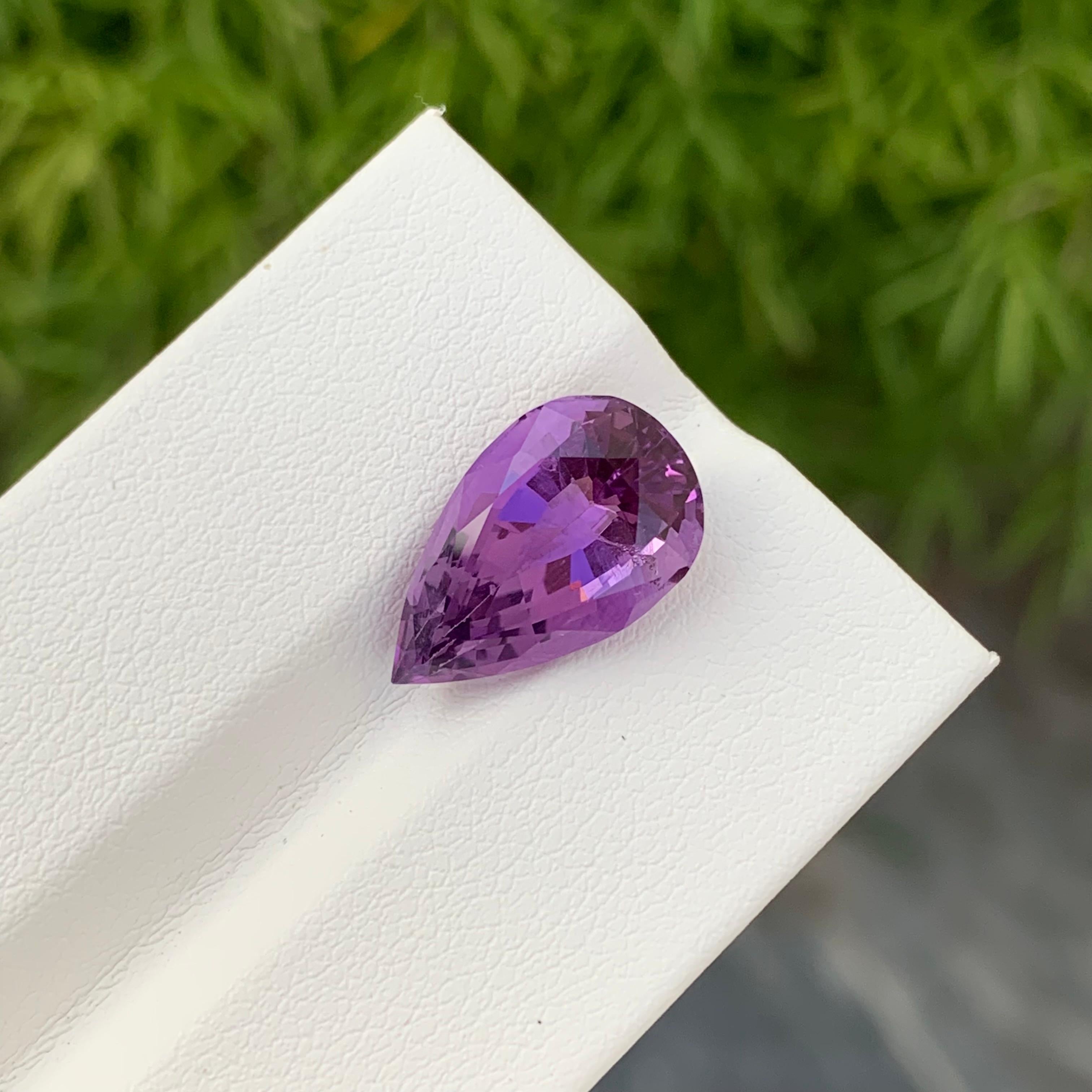 Arts and Crafts Naturelle 5.00 Carat Amethyst Pear Shape Gem From Brazil Mine en vente