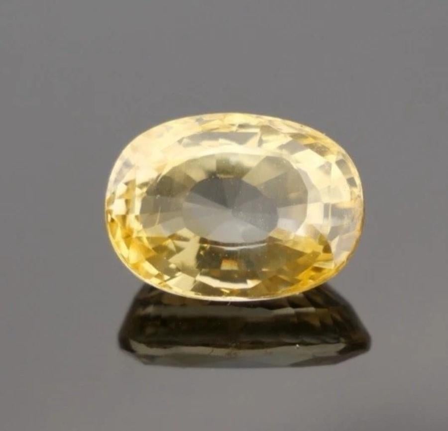 Natural Canary Yellow Sapphire – Oval Mixed Brilliant Cut – 8.65 Carats – Loose Gemstone

🡆 Description:
Offered is a loose natural yellow sapphire in a vivid canary hue. This gemstone features an oval mixed brilliant cut with exceptional