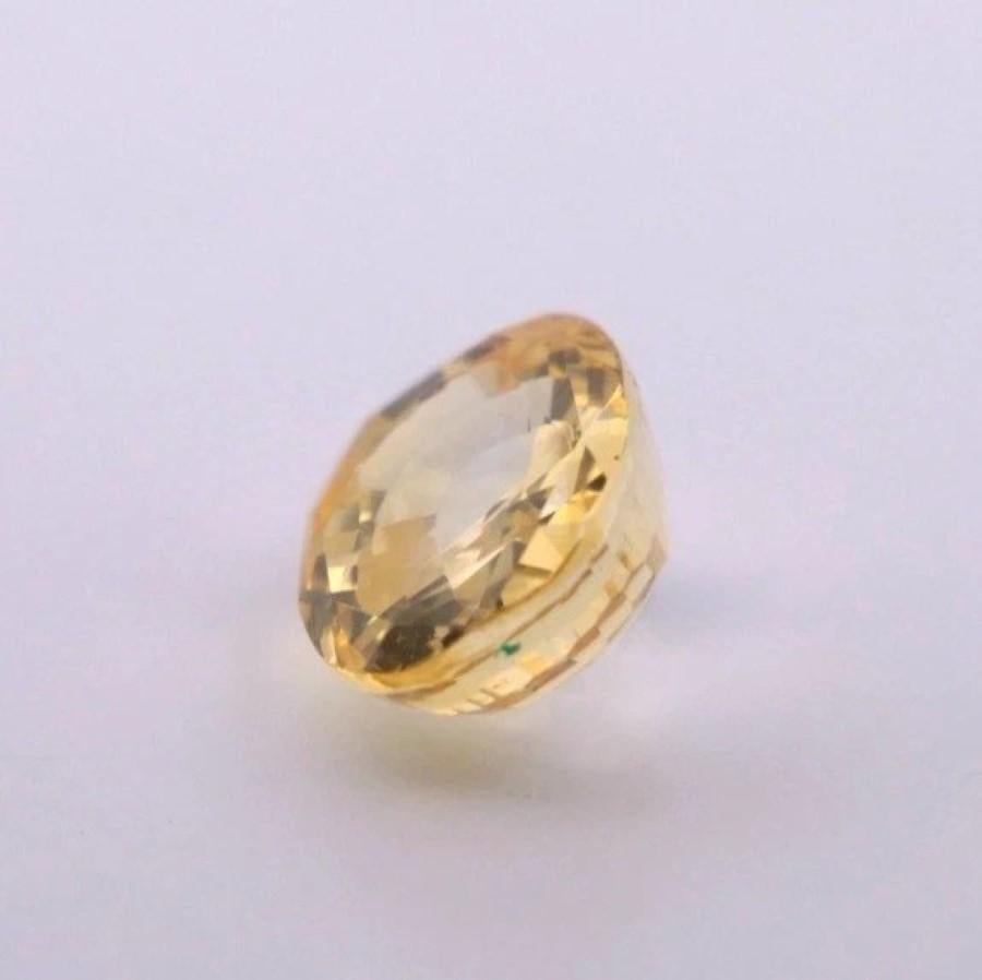 Natural Loose Elongated Cushion Mixed Brilliant Cut 8.65 Carat Yellow Sapphire en Bueno estado para la venta en Carmel By The Sea, CA