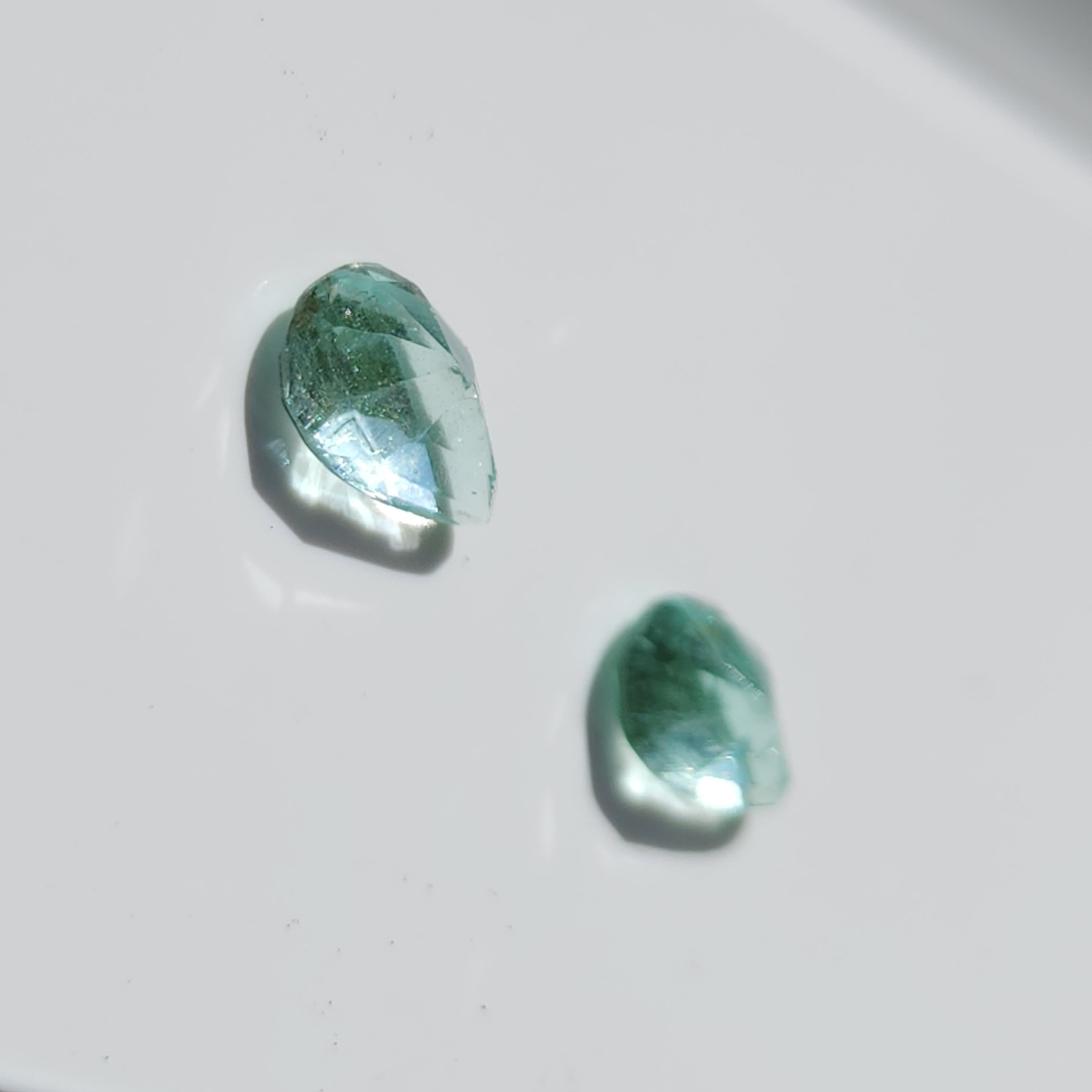 1.67Ct Natural Loose Emerald Pear Shape 2 Pcs For Sale 3