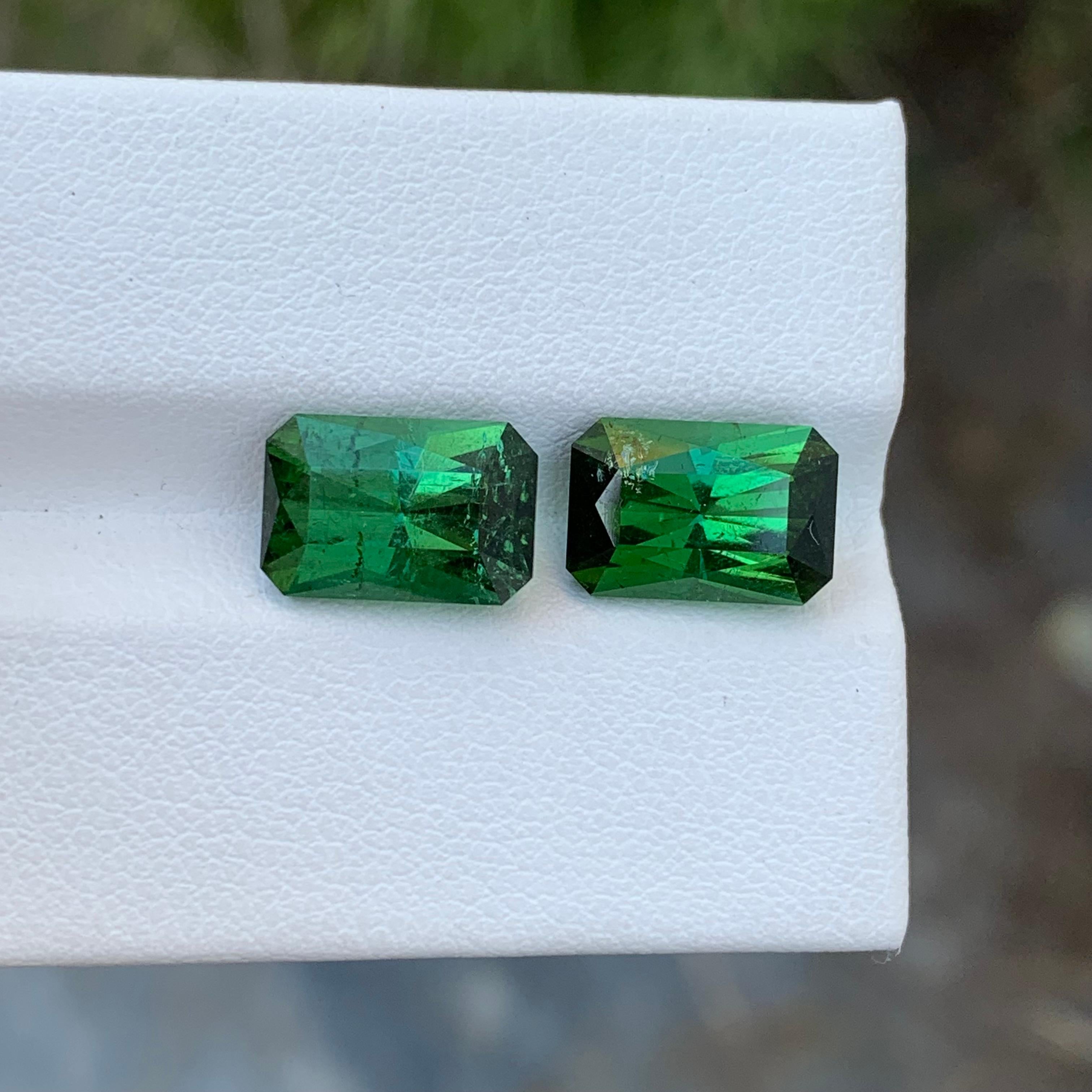 Natural Loose Green Tourmaline Pair 8.0 Carat Emerald Shape Gem For Earrings  For Sale 5