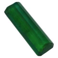 Taille baguette Tourmaline verte naturelle non sertie (Verdelite), taille baguette, 5,50 carats en vente