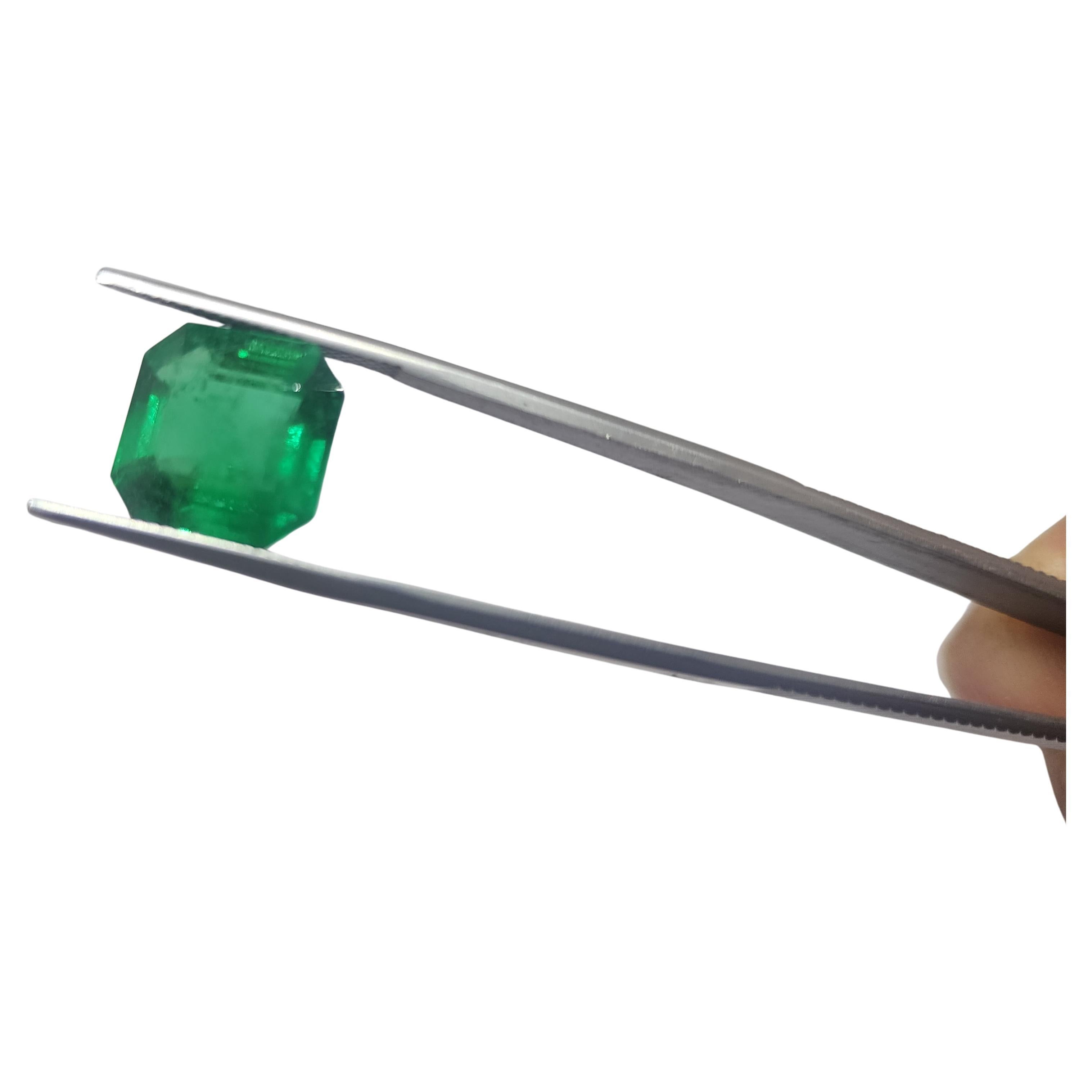 Natural loose High quality zambian emerald cusion 9.75 carats