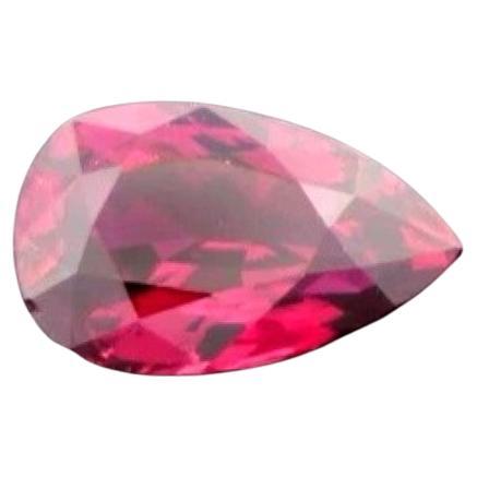 Natural Loose Pear Shape Brilliant 2.35 Carat Purplish Red Ruby en venta