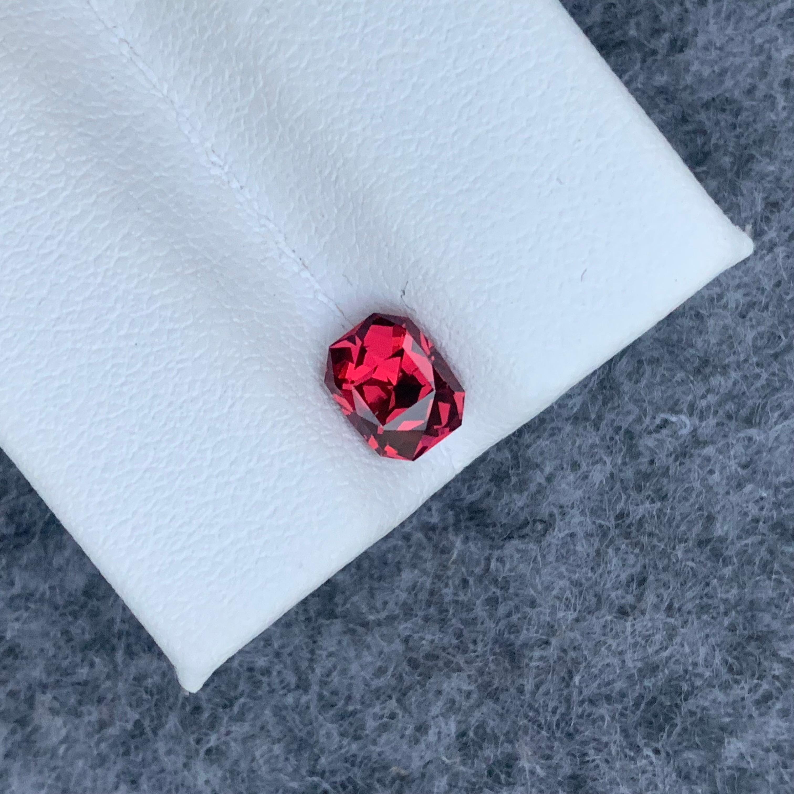 Loose Rhodolite Garnet
Weight : 1.40 Carats
Dimensions : 6.8x5.4x4.2 Mm
Origin : Tanzania Africa
Clarity : AAA 
Shape: Octagon
Cut: Bar Cut
Certificate: On Demand
Treatment: Non
Color: Red
Rhodolite is a mixture of pyrope and almandite garnets. The