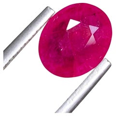 Magnifique bague en rubis naturel de forme ovale de 3,55 carats 
