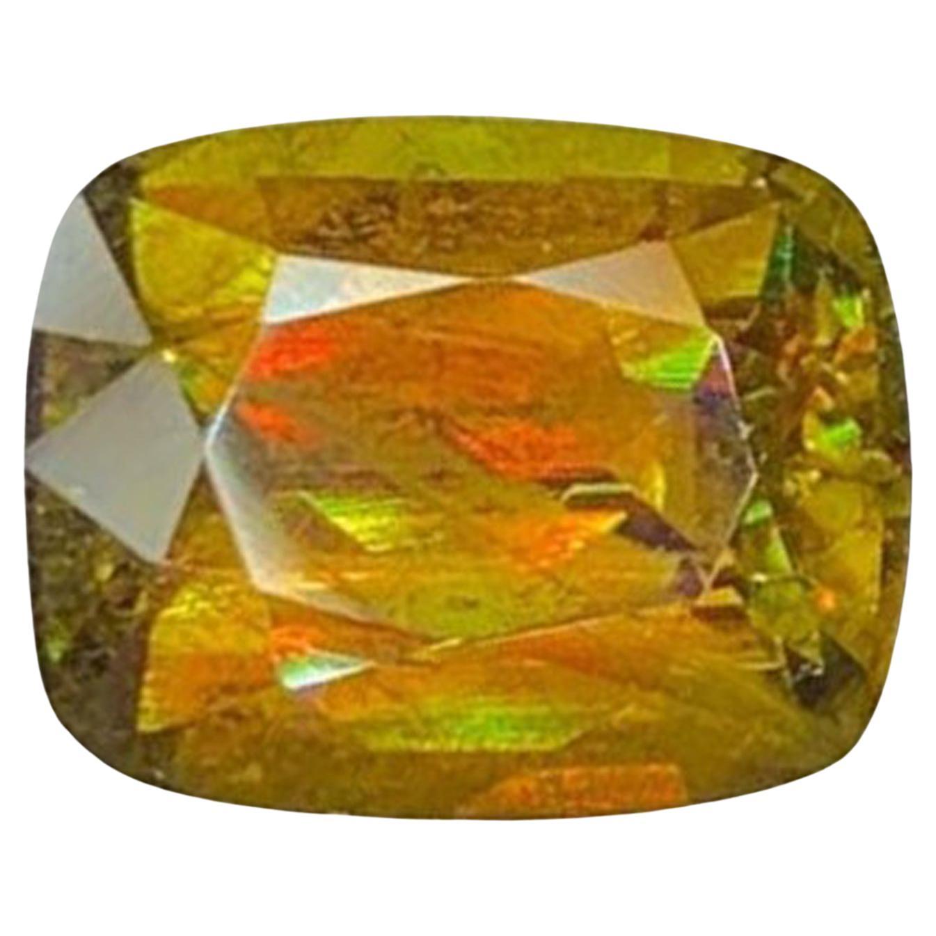 Gemma di sfene naturale lucente: Taglio rotondo giallo/verde, 2,78 carati