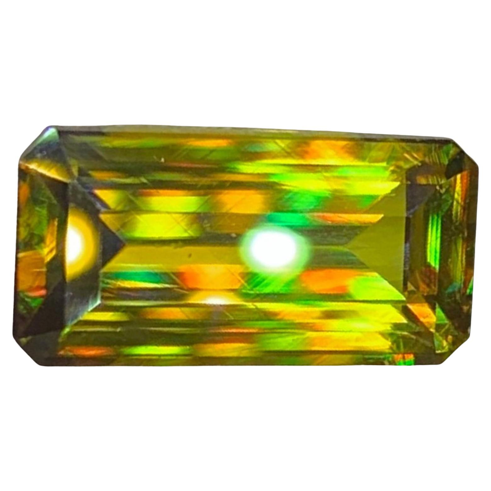 Pierre précieuse en Titanite Sphène Lustrée Naturelle : Taille émeraude multicolore, 4,46 carats
