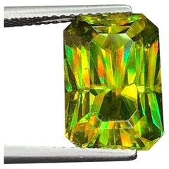 Natural Madagascar Sphene (Titanite) 9.38 Carat – Precision Cut Rainbow Fire