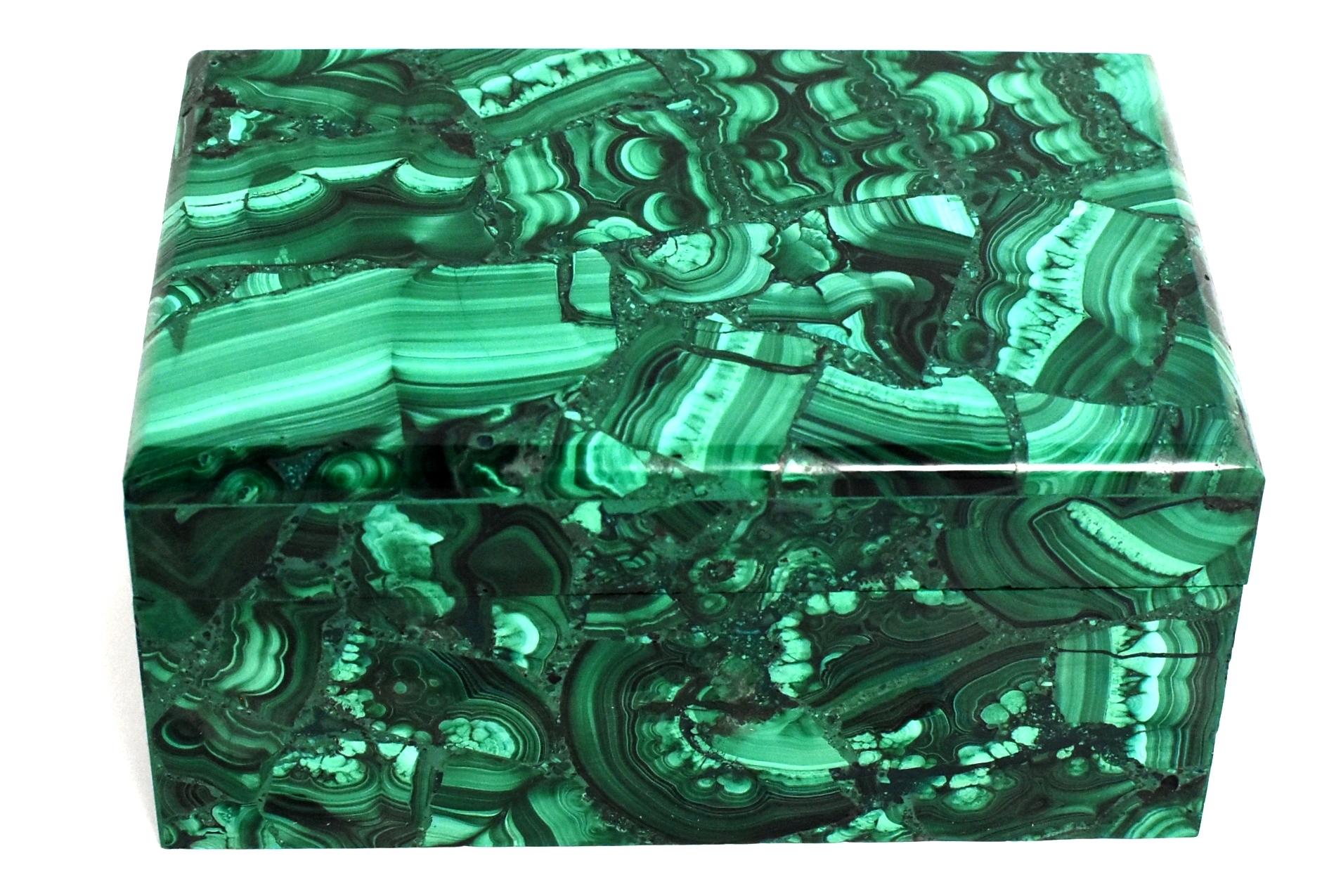 Absolutely spectacular nearly 3 lb full-slab all natural malachite box. Splendid swirls and patterns, this remarkable piece is a symbol of luxury and high sophistication. Handmade, hinged, with beveled edges. Malachite is a stone of transformation,