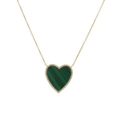 Collana con ciondolo a forma di cuore con diamante in malachite naturale da 14 carati In magazzino