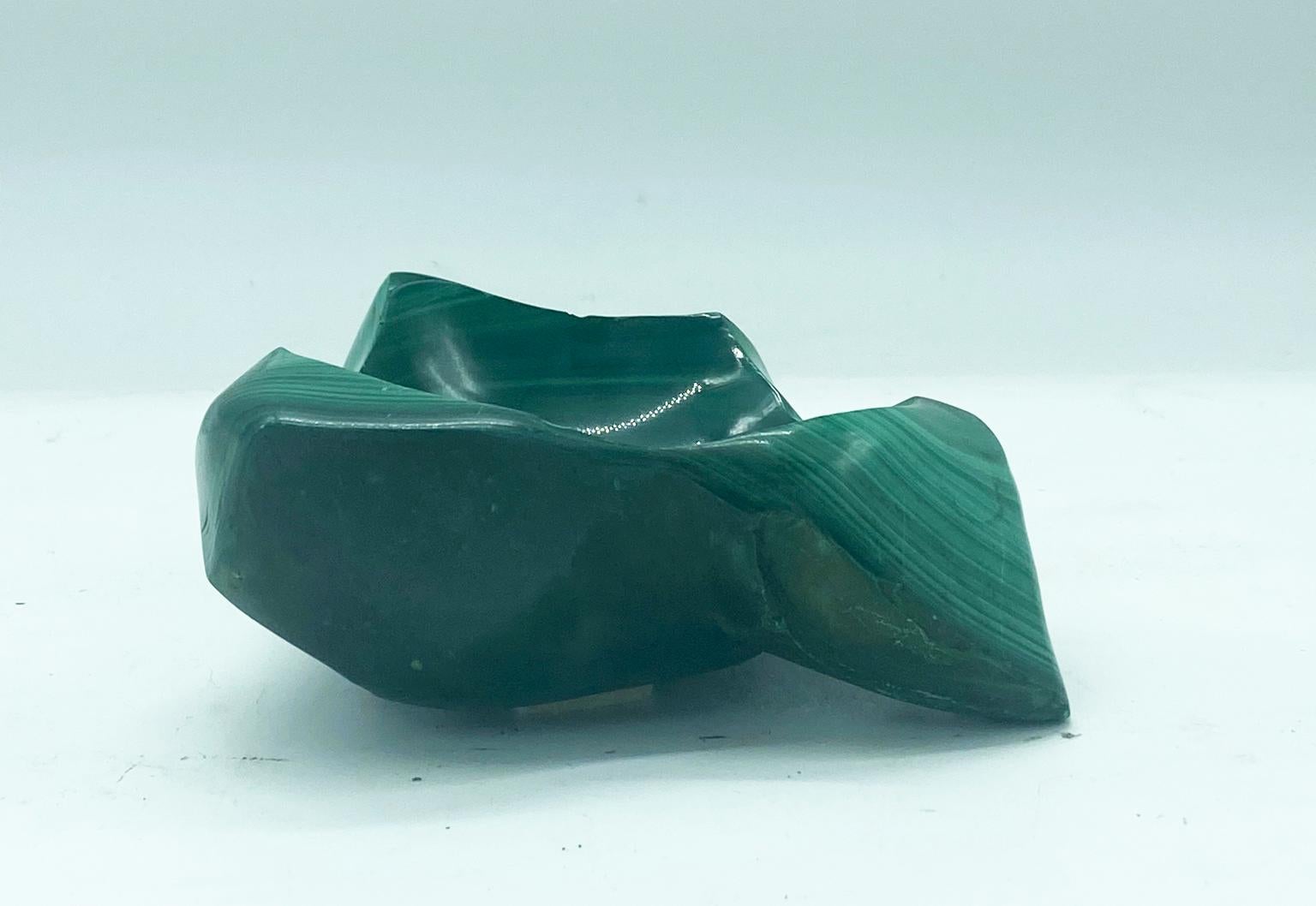 Natural Malachite Dish Bowl or Ashtray In Excellent Condition In Naples, IT