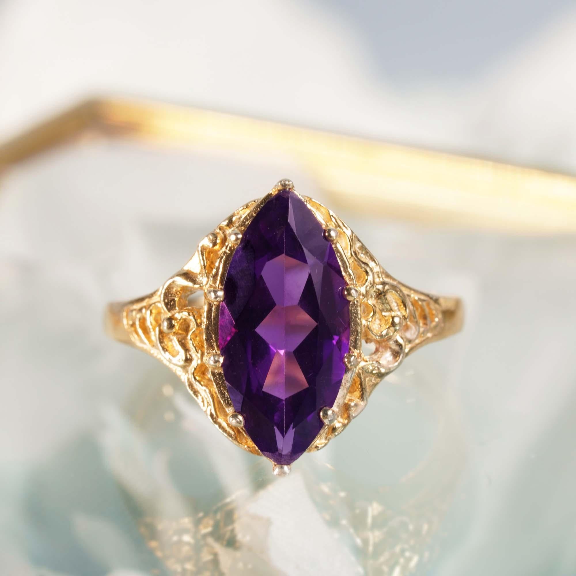 Ametista Marquise Naturale Stile Vintage  Anello in filigrana in oro giallo massiccio 9K in vendita 1