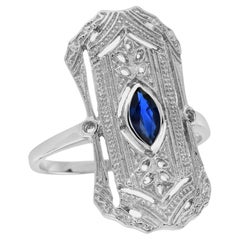 Esstellerring aus massivem 9 Karat Weißgold mit natürlichem Marquise-Blauem Saphir im Art-déco-Stil