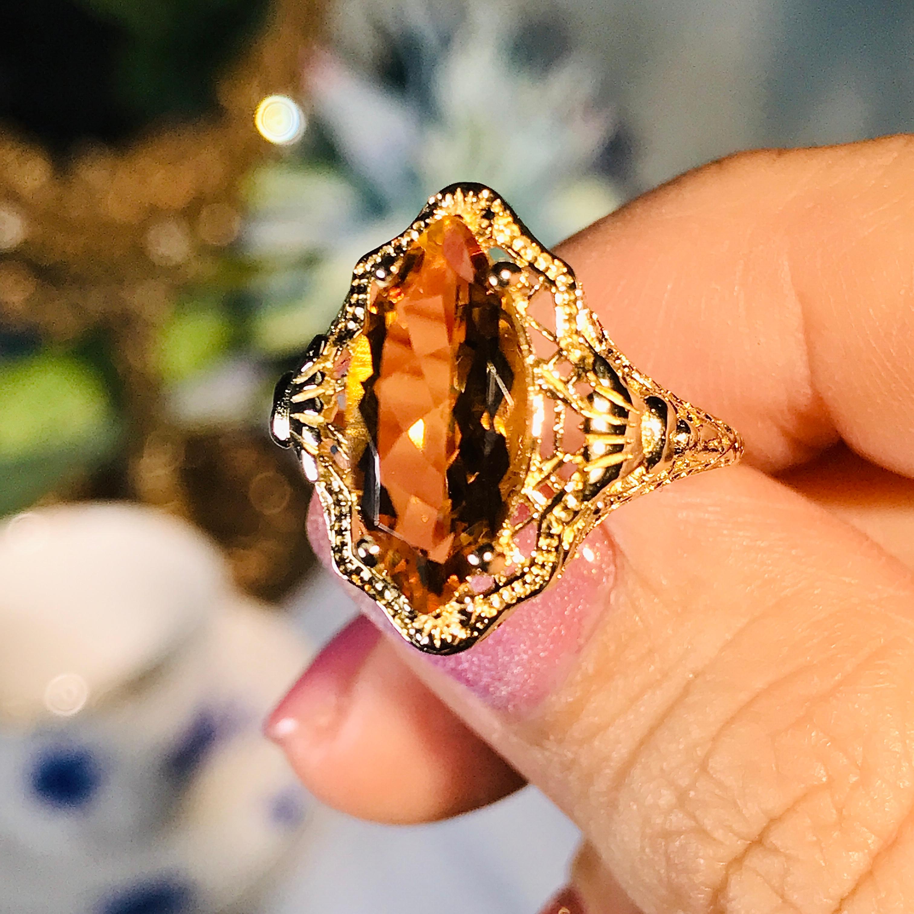 Natural Marquise Citrine Vintage Style Filigree Ring in Solid 9K Yellow Gold For Sale 1