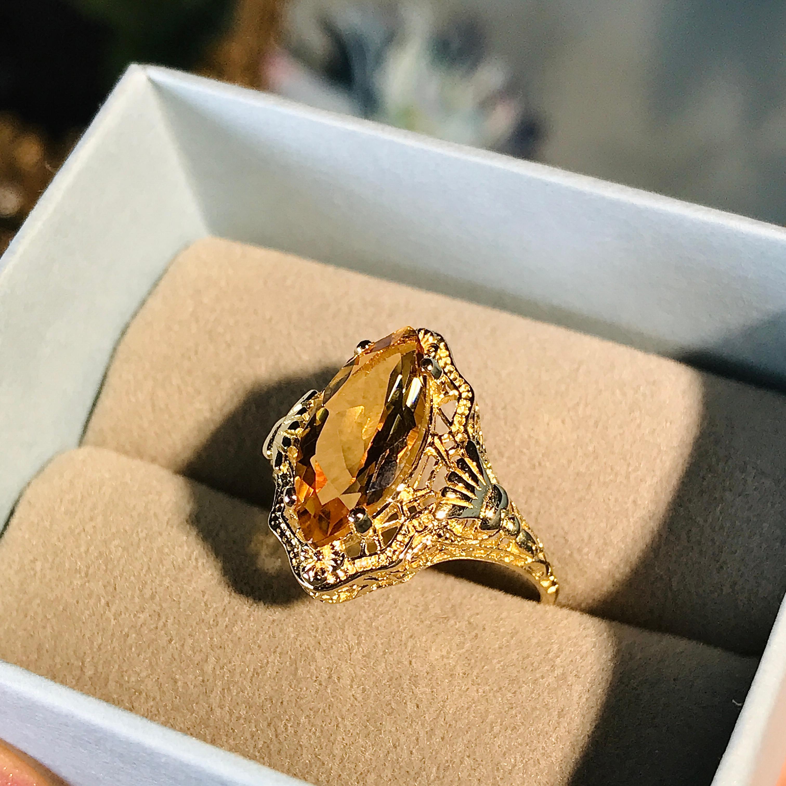 Natural Marquise Citrine Vintage Style Filigree Ring in Solid 9K Yellow Gold For Sale 2