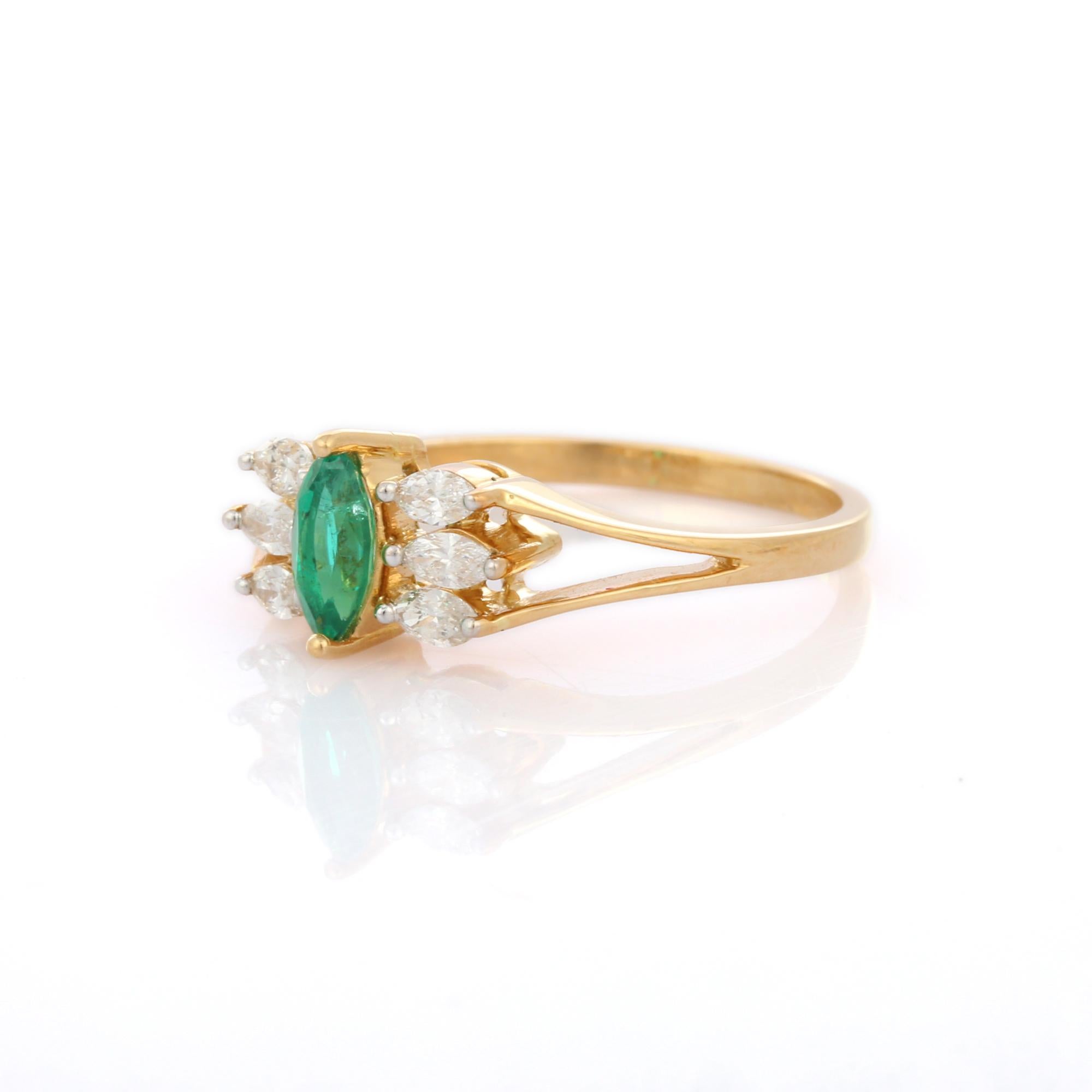 For Sale:  Startling Emerald and Diamond Designer Engagement Ring in 18K Solid Yellow Gold 4