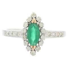 Bague marquise naturelle avec halo de diamants en or blanc massif 14 carats