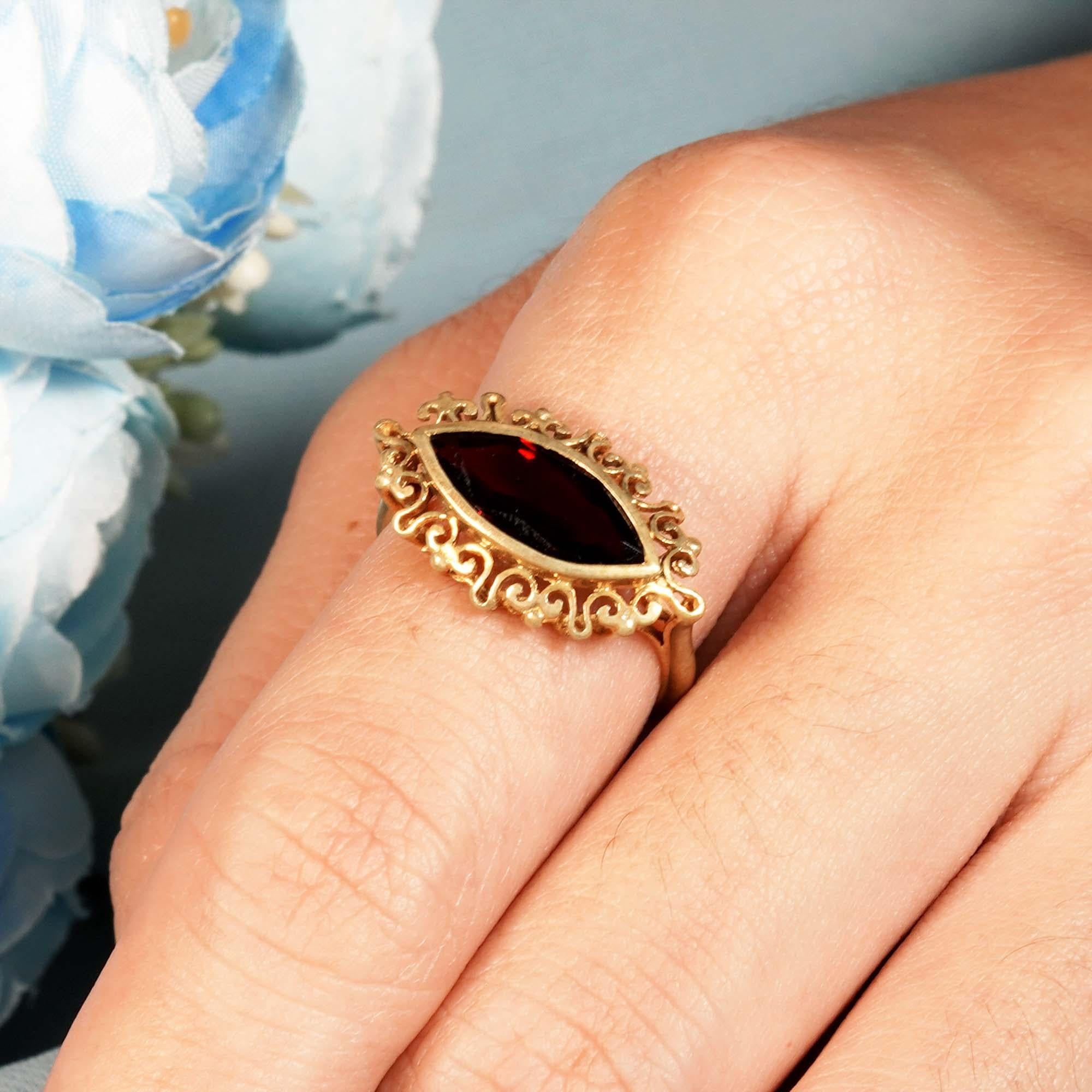 For Sale:  Natural Marquise Garnet Vintage Style Eye Ring in Solid 9K Yellow Gold 15