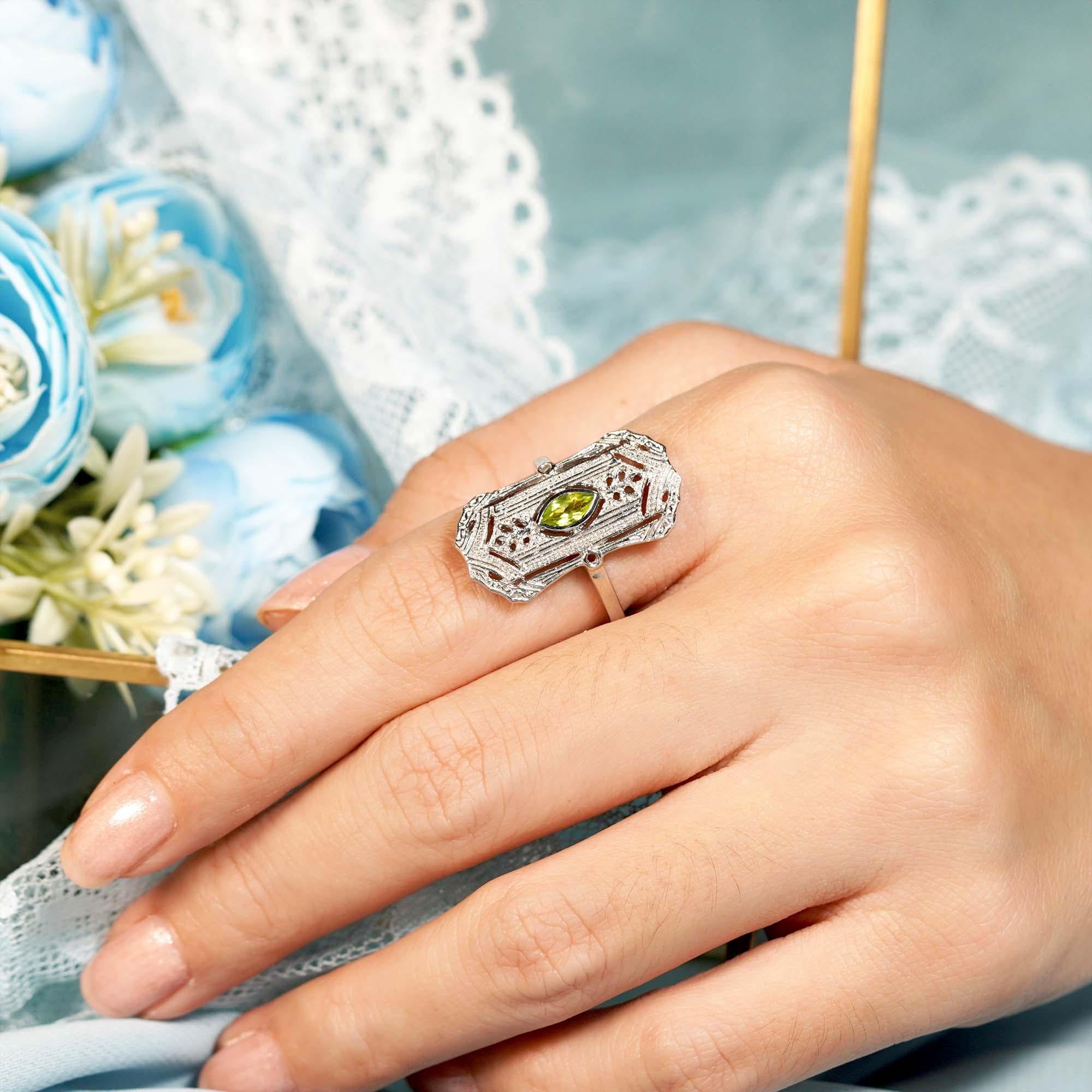 For Sale:  Natural Marquise Peridot Vintage Style Dinner Ring in Solid 9K White Gold 7