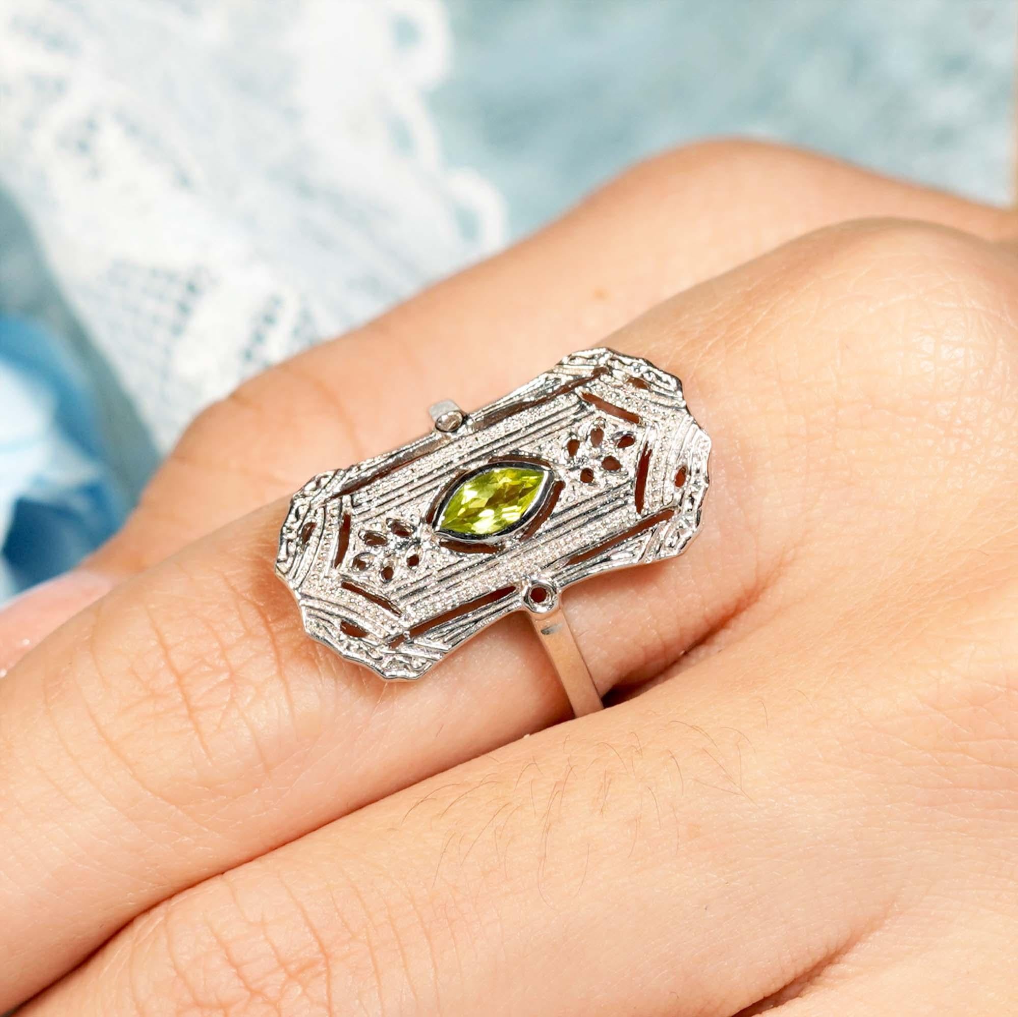 For Sale:  Natural Marquise Peridot Vintage Style Dinner Ring in Solid 9K White Gold 8