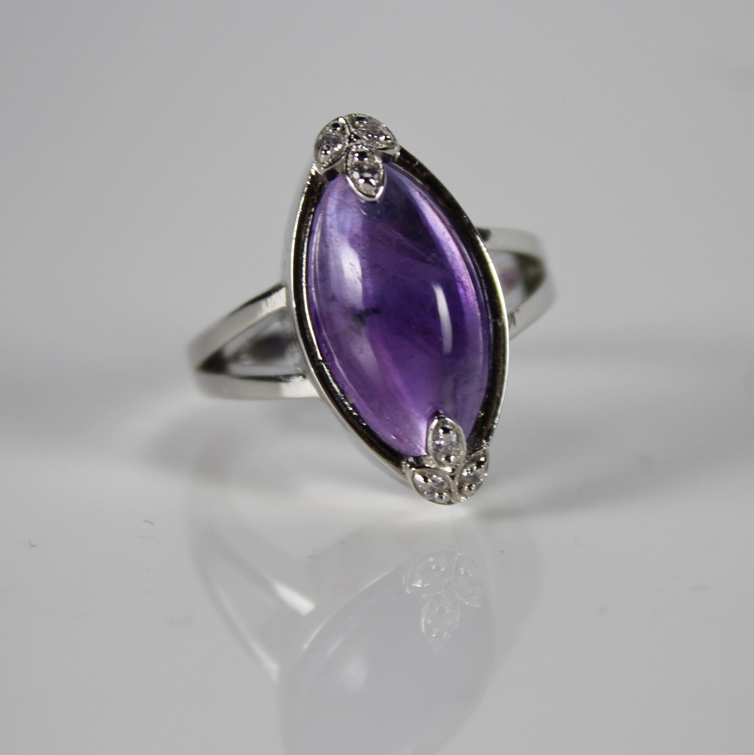Product Details:

Metal - Silver
Indian ring size - 9
Product gross Weight - 4.470 Grams
Gemstone - Amethyst
Stone weight - 6 Carat
Stone shape - Marquise
Stone size - 19 x 10 mm

Minimalistic designer ring made in silver with beautiful natural