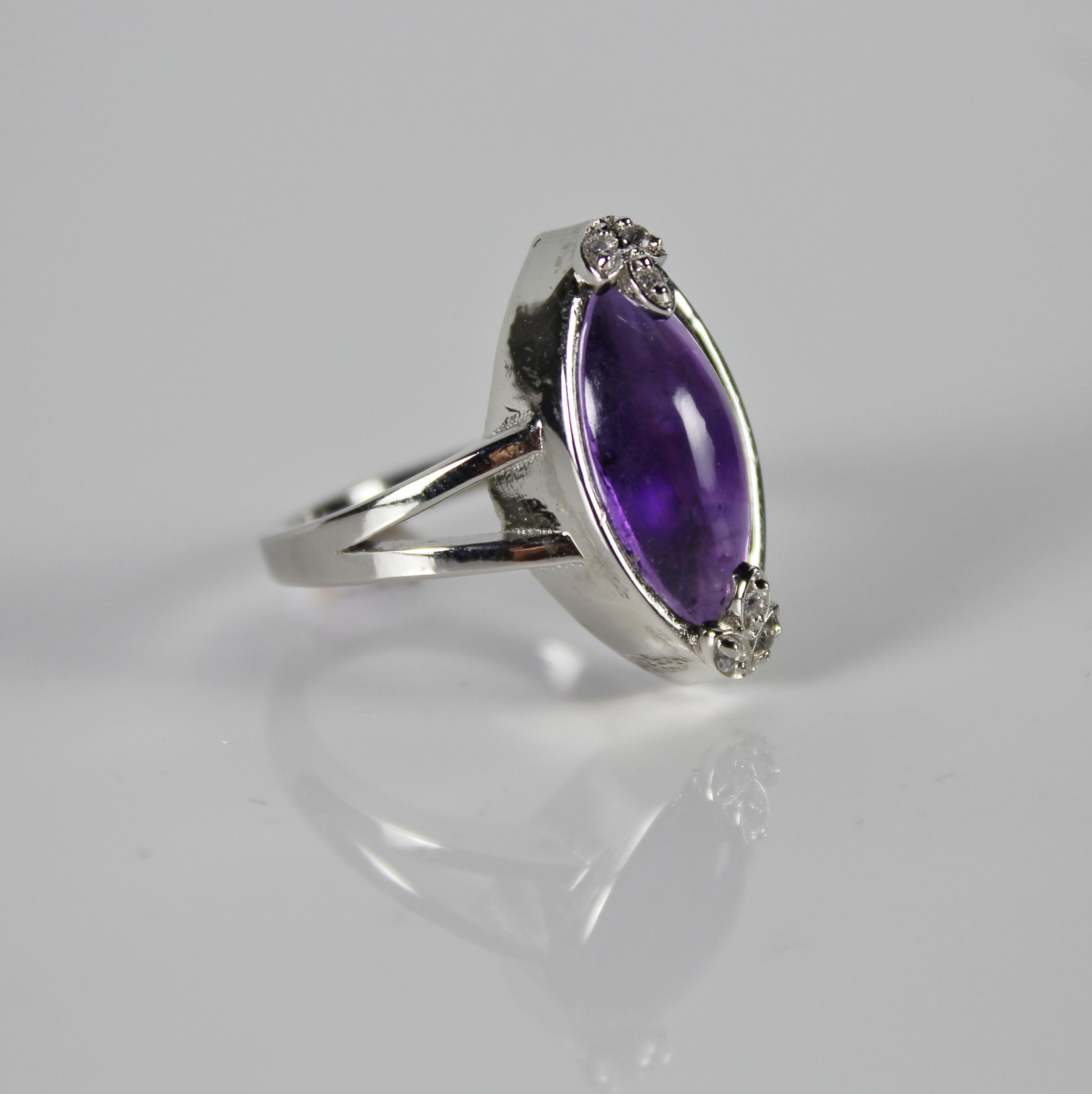 Natural Marquise Shaped Amethyst Ring In New Condition For Sale In Vadgam, GJ