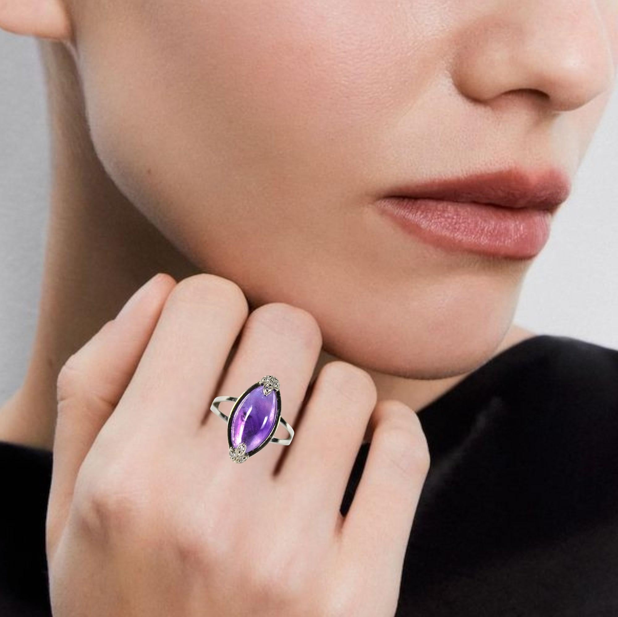 Donna Anello di ametista naturale a forma di marquise in vendita