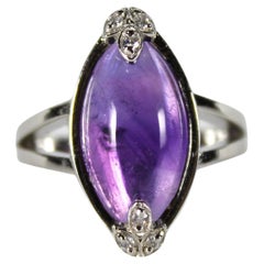 Anello di ametista naturale a forma di marquise
