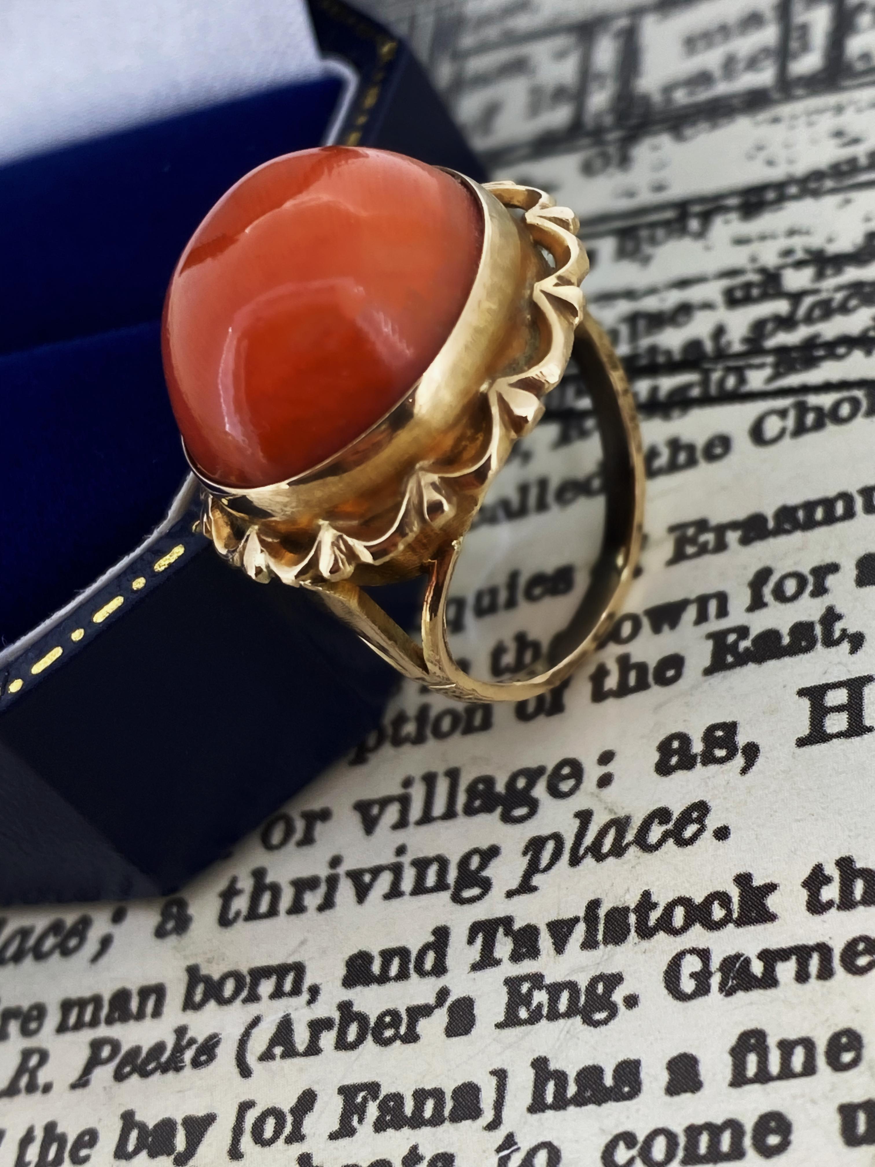 Natural Mediterranean Salmon Red 16mm Coral Ring in 14K Rose Gold, Italy c1950's For Sale 1
