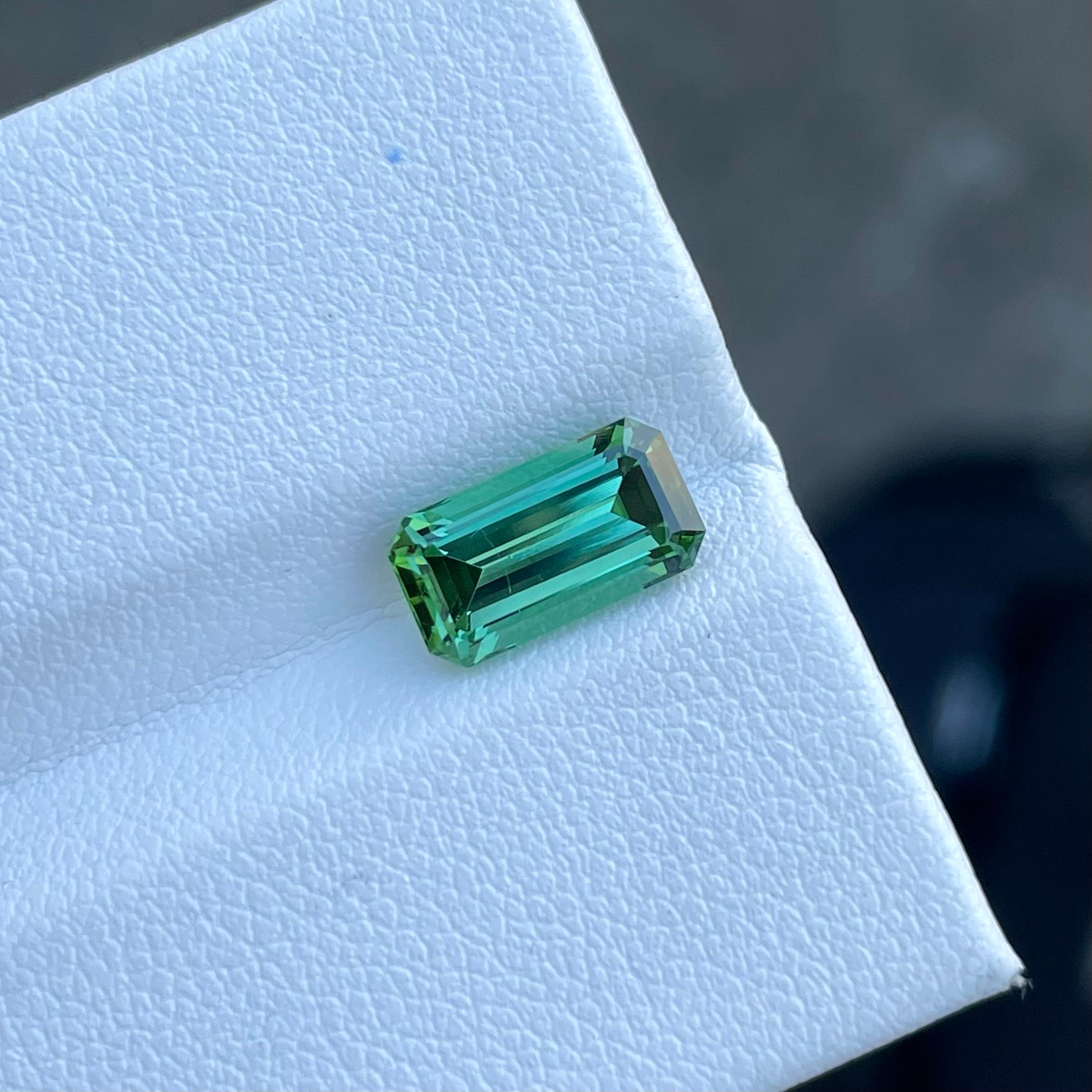Natural Mint Green Loose Tourmaline 2.60 carats Emerald Cut Afghan Gemstone In New Condition For Sale In Bangkok, TH