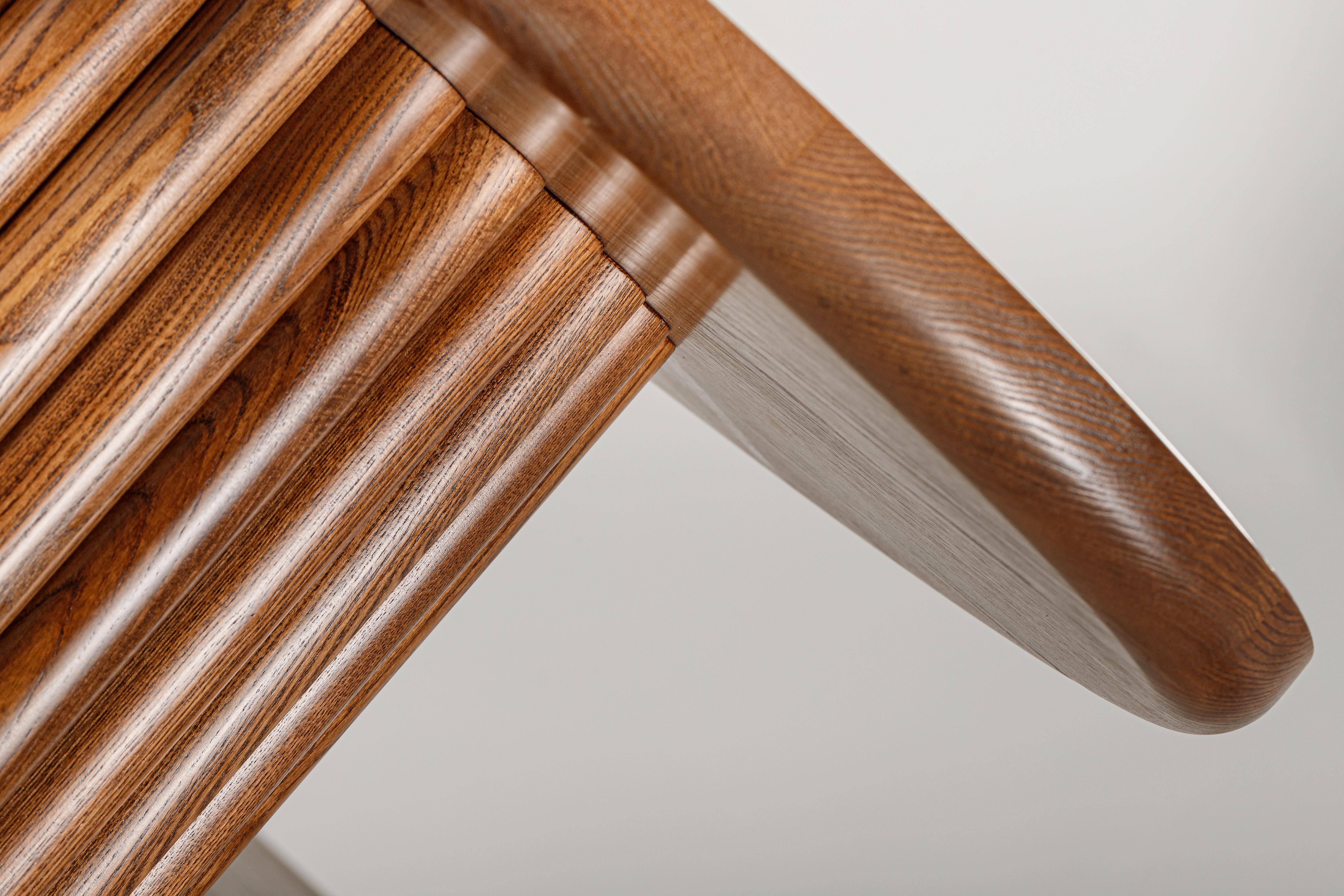 Mid-Century Modern Table basse en bois massif The Moderns Brown en vente