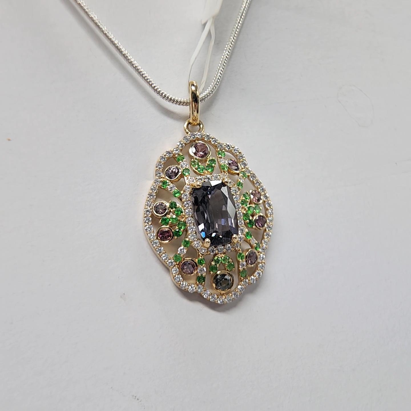 Natural Montana Sapphire & Spinal Pendent in 14 Carat Rose Gold For Sale 4