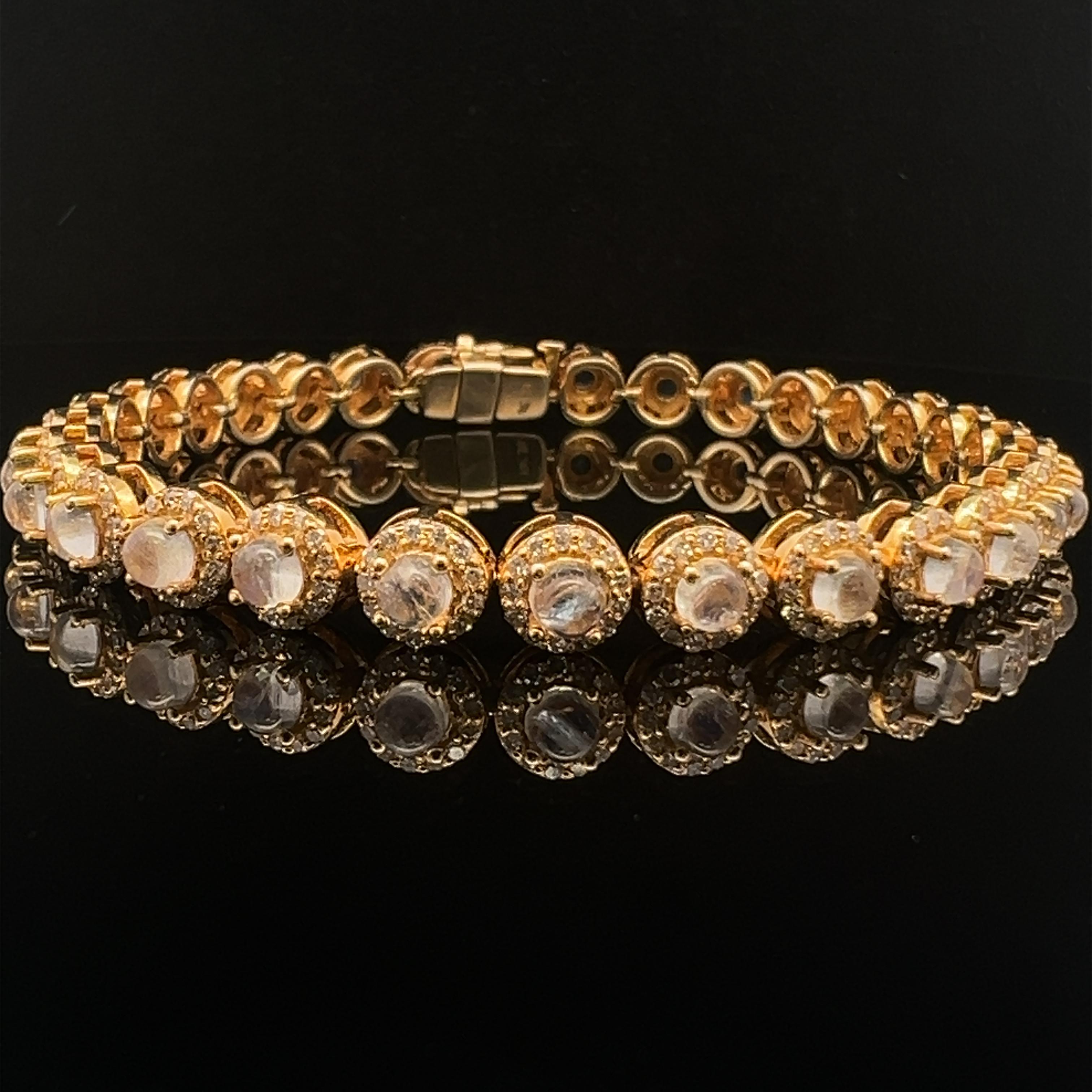 Round Cut Natural moonstone and diamond bracelet with gold For Sale