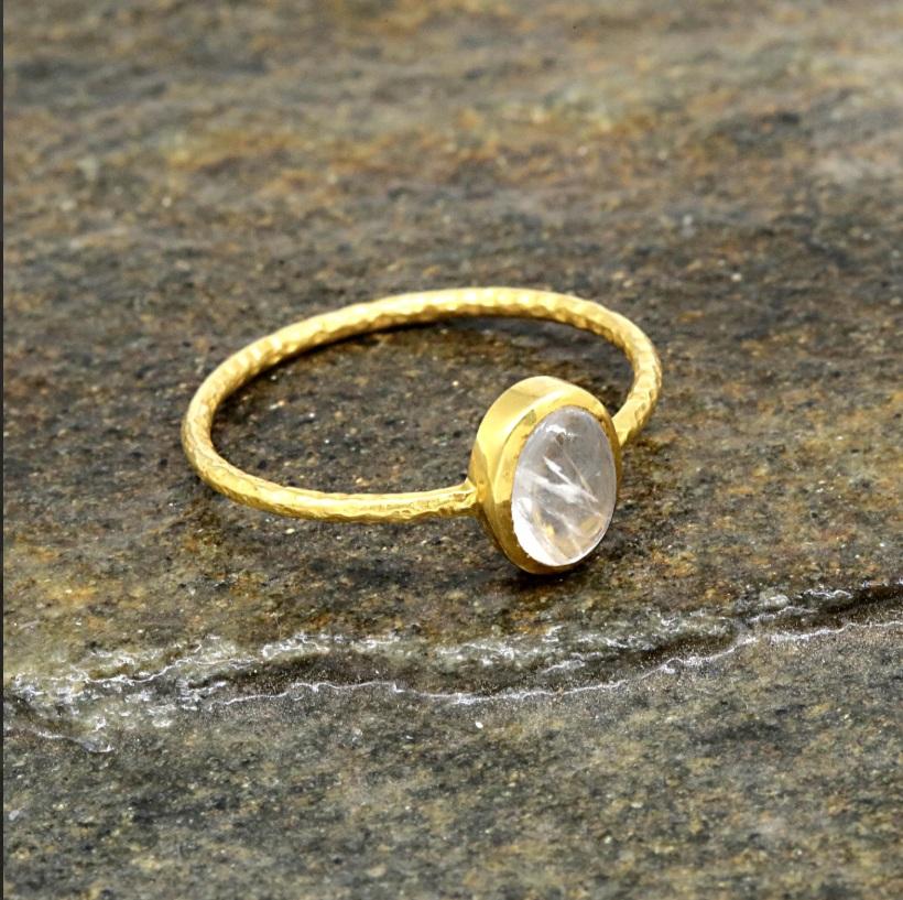 Natural Moonstone Ring 14K gold In New Condition For Sale In jaipur, IN