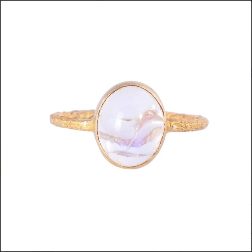 Natürlicher Mondstein Ring 18K Gold im Zustand „Neu“ im Angebot in jaipur, IN