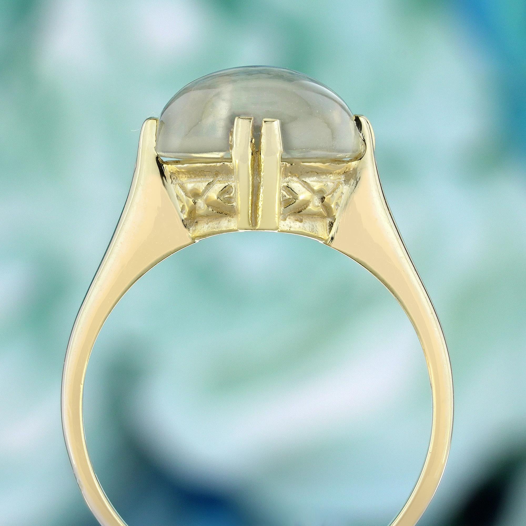 Bague solitaire à tige fendue en or jaune 9K massif, pierre de lune naturelle Neuf - En vente à Bangkok, TH