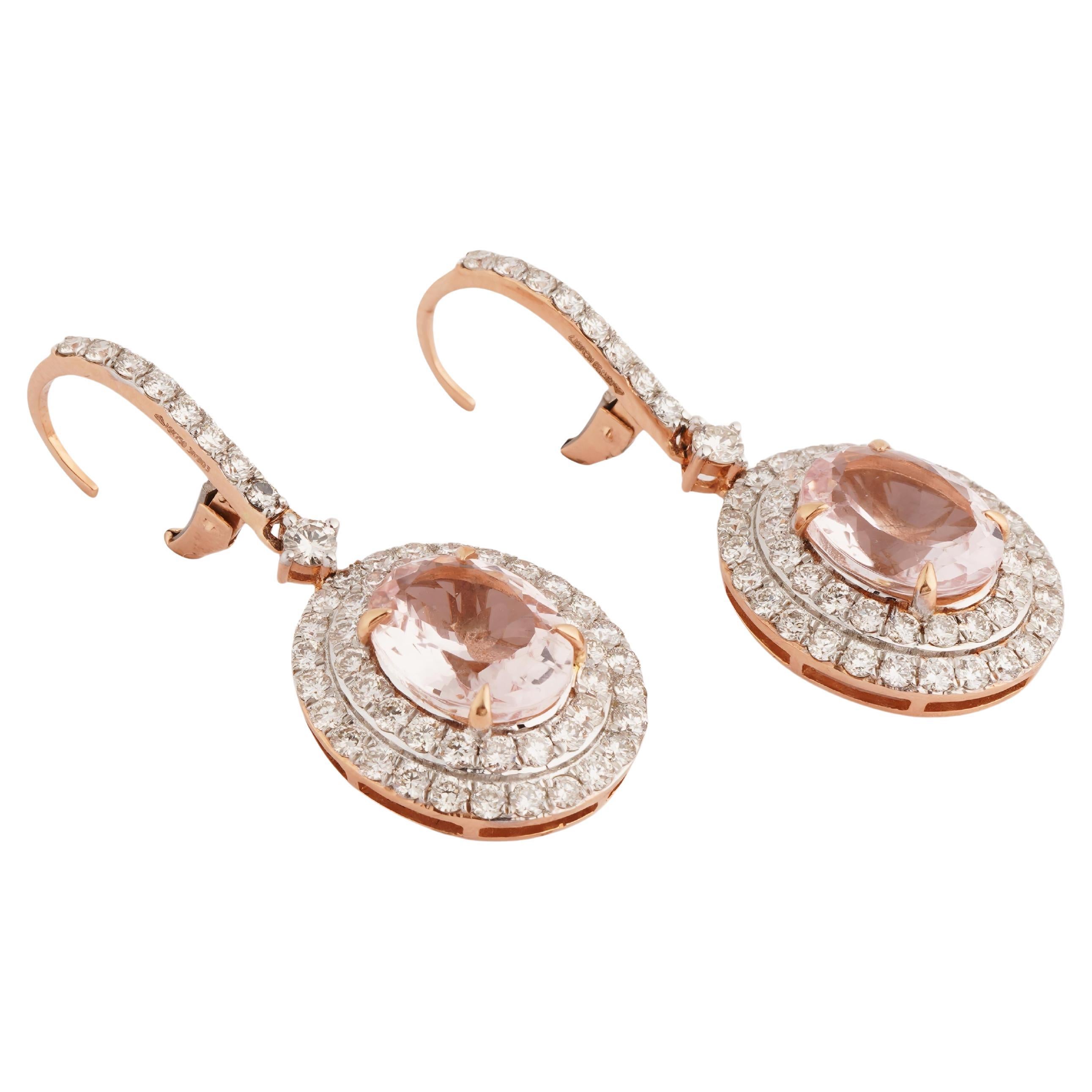 Boucle d'oreille en or 18k avec diamant en Morgenite naturelle