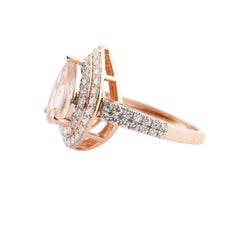 Natürliche 1,820cts Morganit & 0,700cts Diamant Ring in 18k Gold