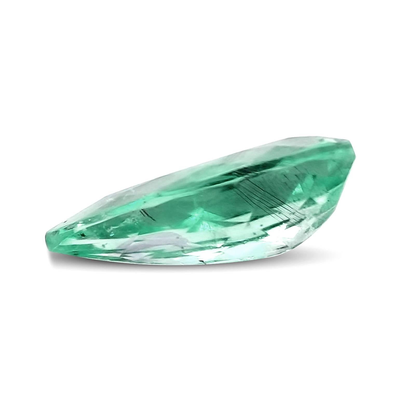 Tourmaline paraiba naturelle du Mozambique de 0.99 carat avec rapport GIA Unisexe en vente