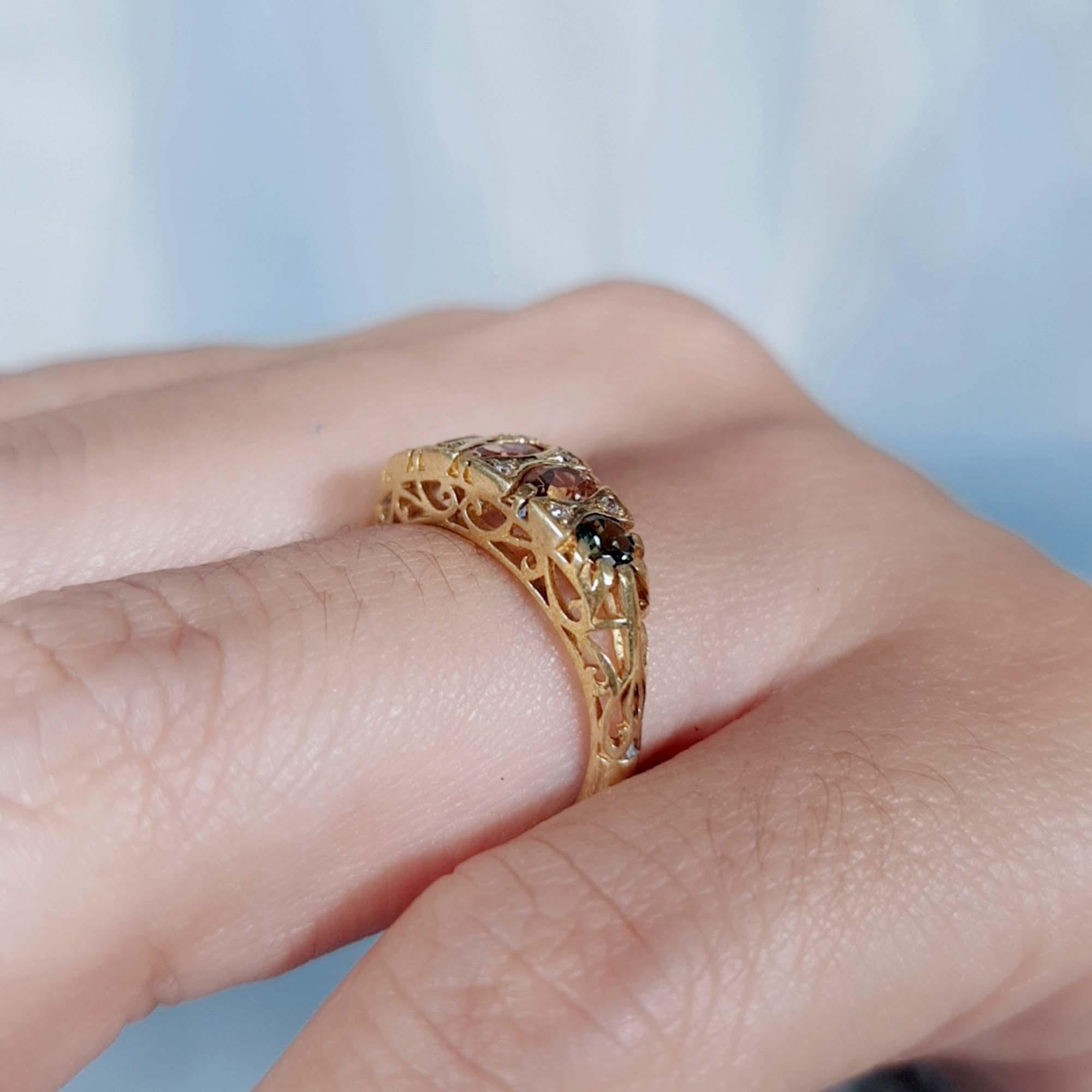 Im Angebot: Halb-Eternity-Ring aus massivem 9K Gelbgold mit natürlichem, mehrfarbigem Turmalin () 10