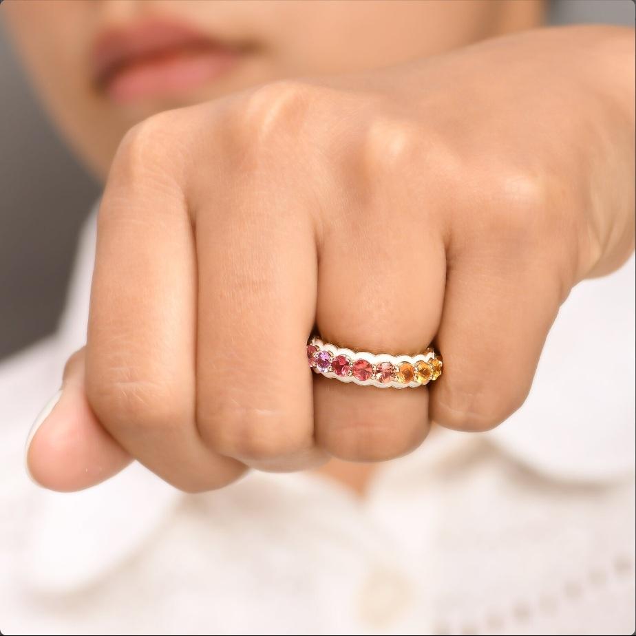 Natürlicher mehrfarbiger Saphir  Ring mit Smaragdschliff aus 14k Gold Damen im Angebot
