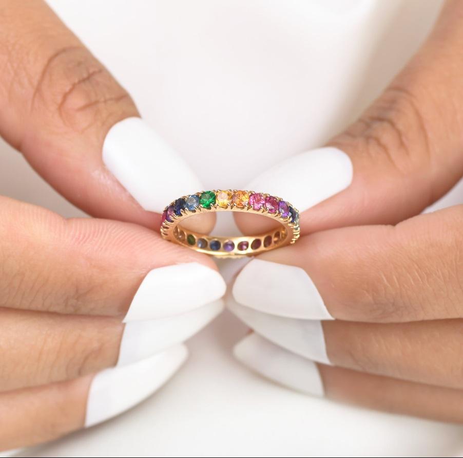 Anello con zaffiro naturale multicolore in oro 14k In condizioni Nuovo in vendita a jaipur, IN