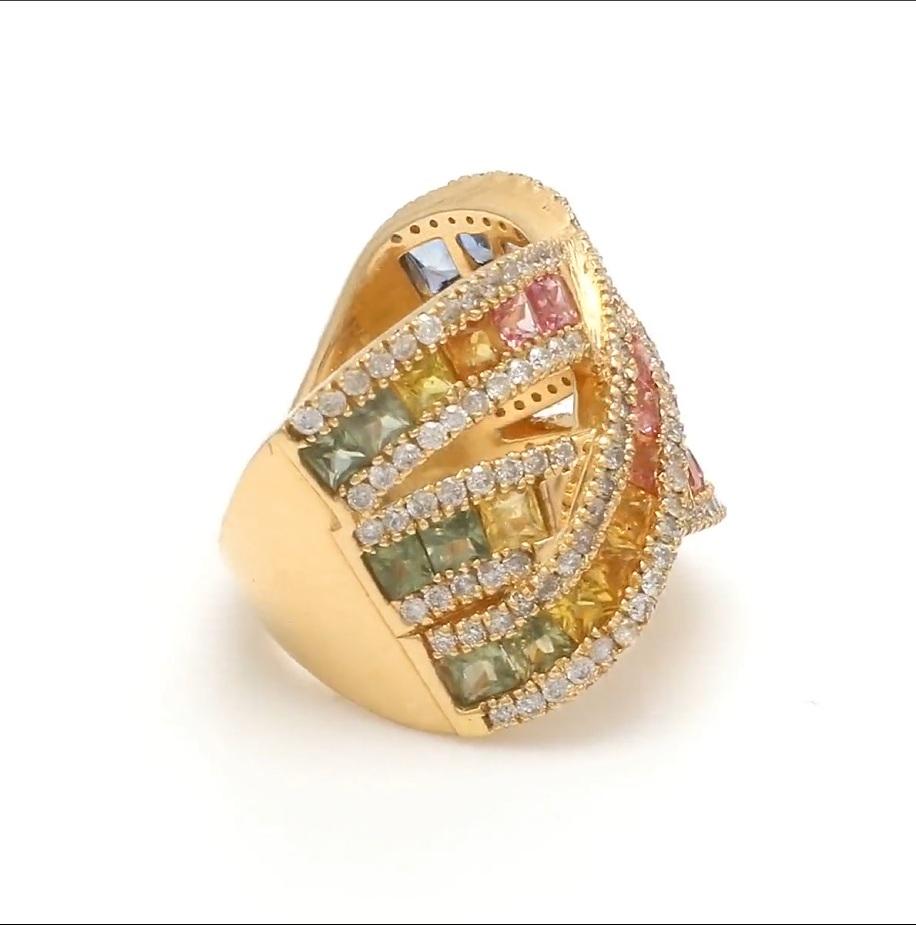 Taille Asscher Bague saphir naturel multicolore en or 18 carats en vente