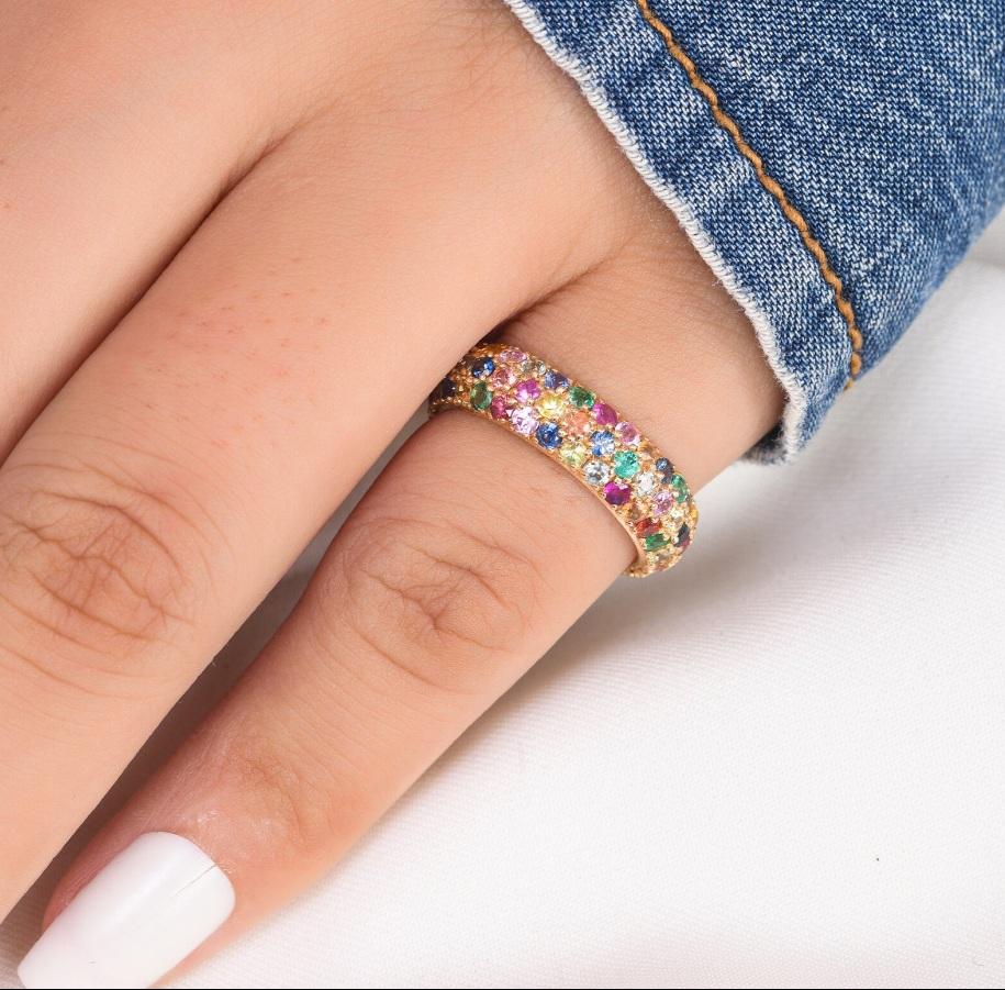 Taglio Asscher Anello con zaffiro naturale multicolore in oro 18k in vendita